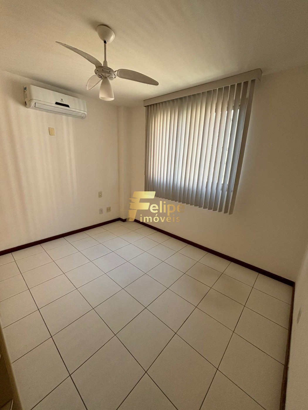 Apartamento à venda com 2 quartos, 66m² - Foto 15