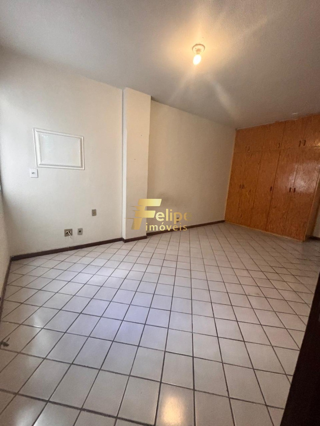 Apartamento à venda com 3 quartos, 160m² - Foto 6