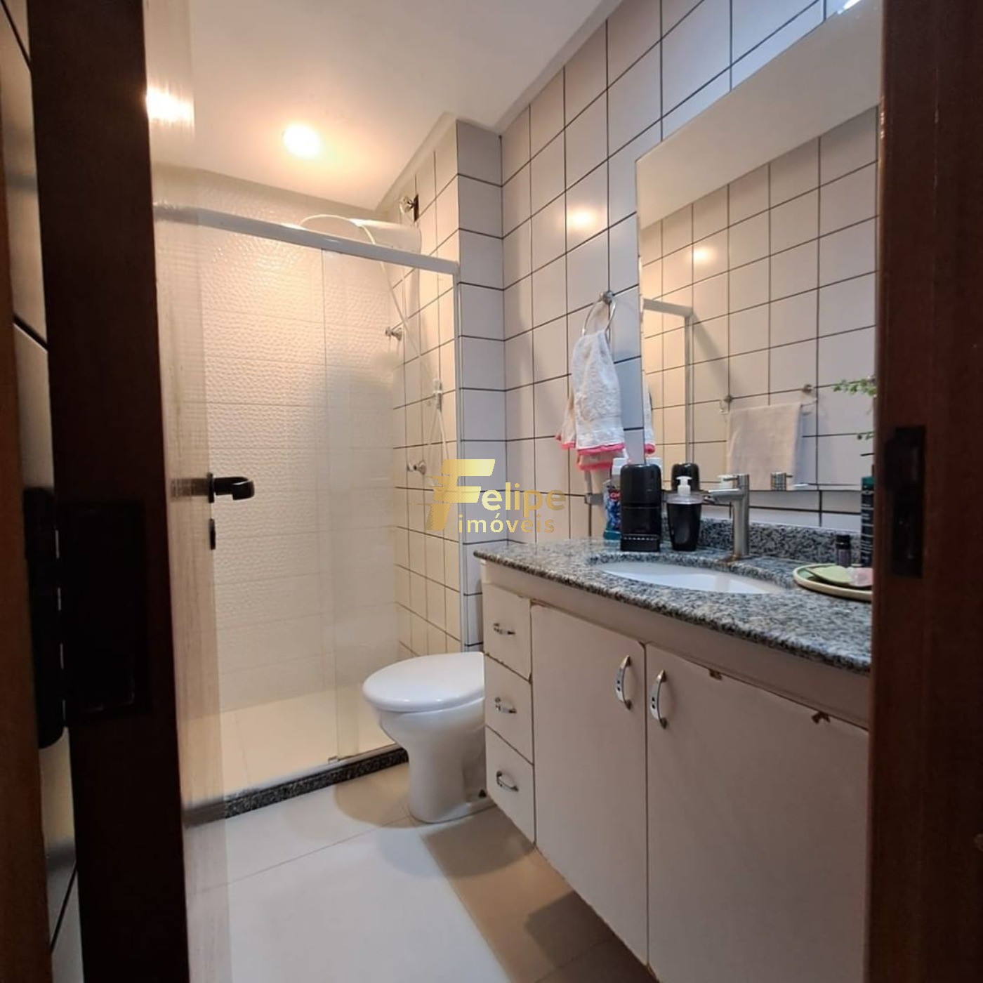 Apartamento à venda com 3 quartos, 83m² - Foto 3