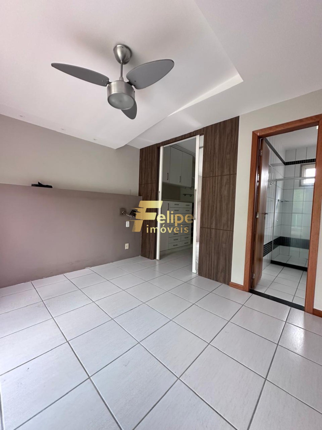 Casa à venda com 4 quartos, 200m² - Foto 9