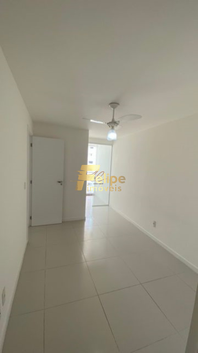 Apartamento à venda com 2 quartos, 61m² - Foto 6