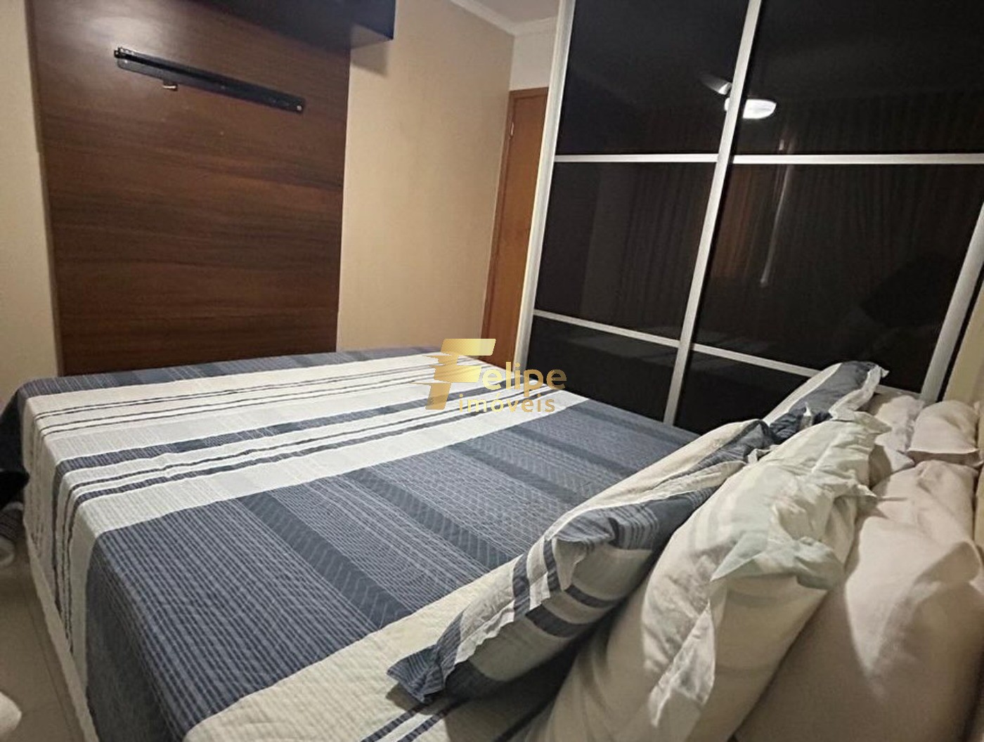 Apartamento à venda com 2 quartos, 60m² - Foto 5