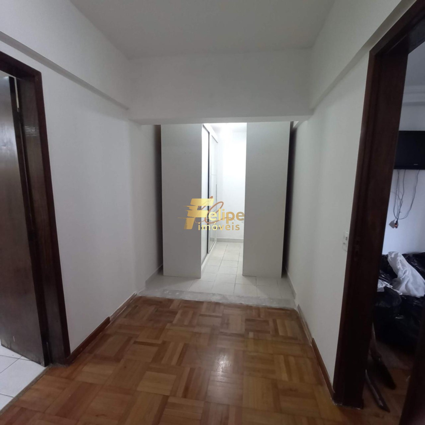 Apartamento à venda com 4 quartos, 247m² - Foto 10