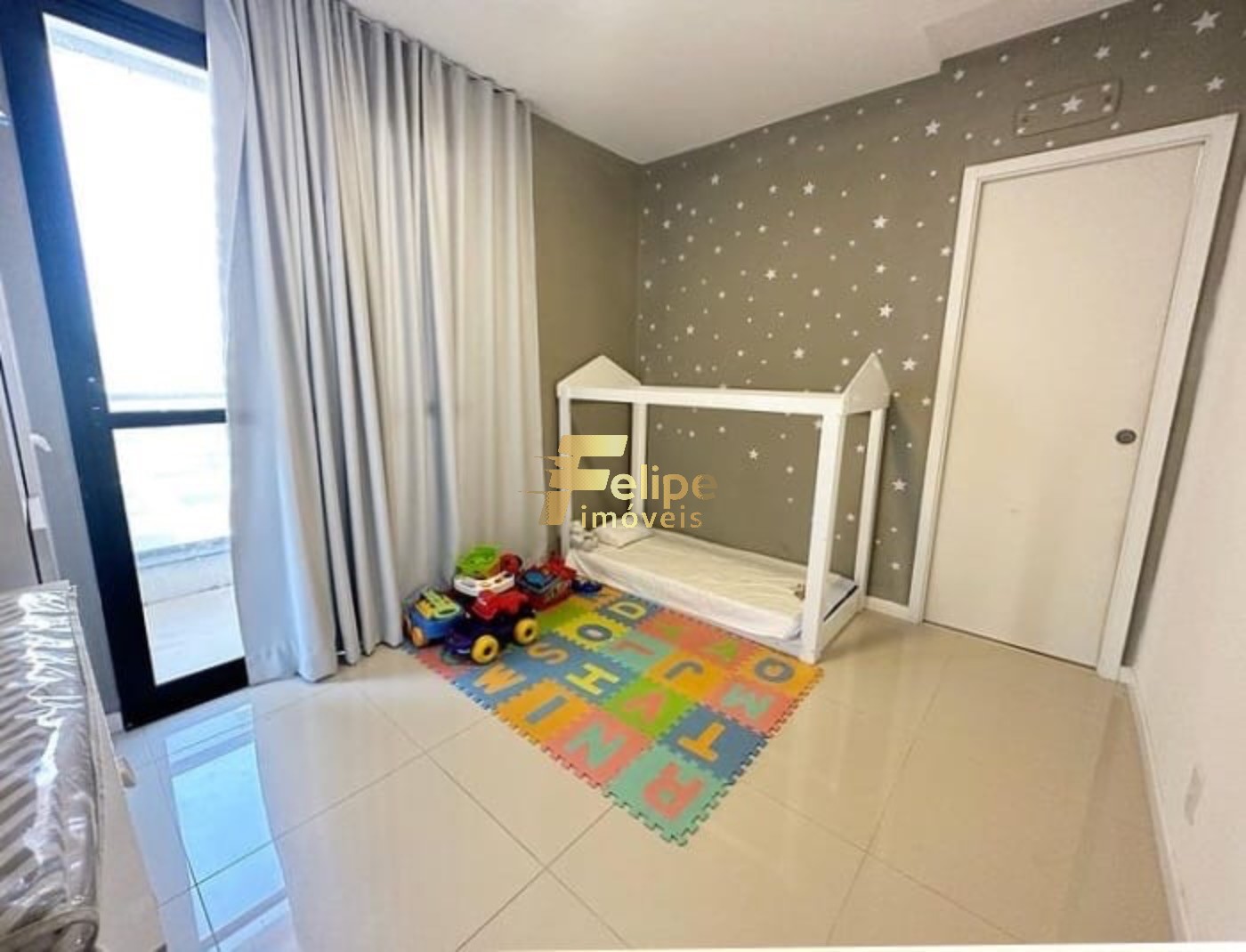 Apartamento à venda com 3 quartos, 110m² - Foto 17