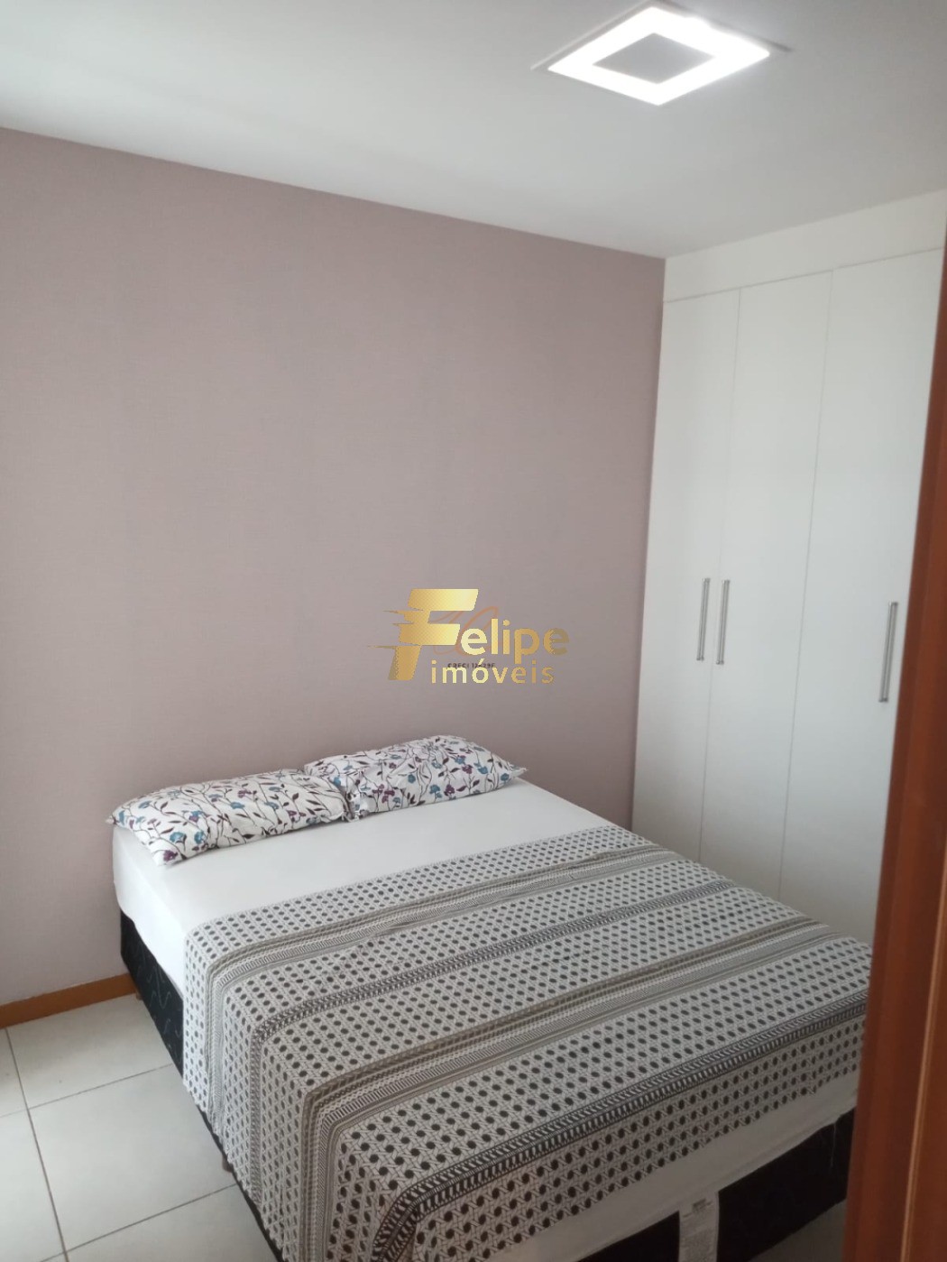 Apartamento à venda com 2 quartos, 60m² - Foto 5