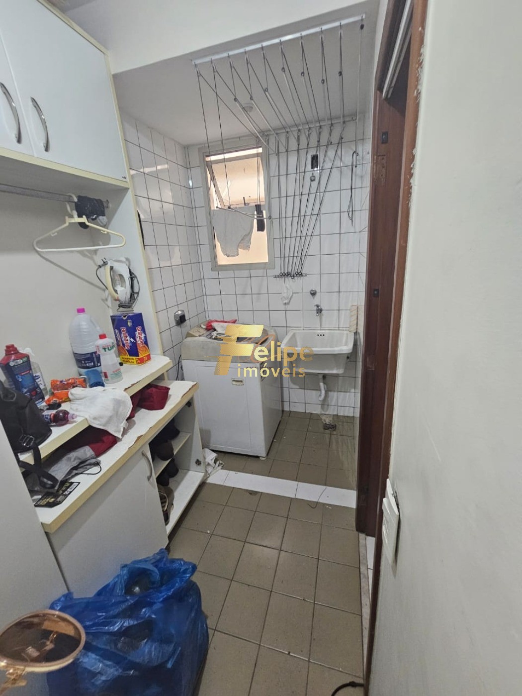 Apartamento à venda com 3 quartos, 100m² - Foto 3