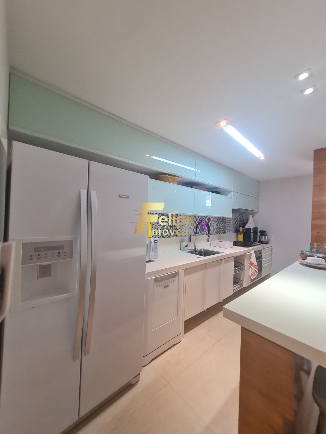 Apartamento à venda com 3 quartos, 174m² - Foto 5