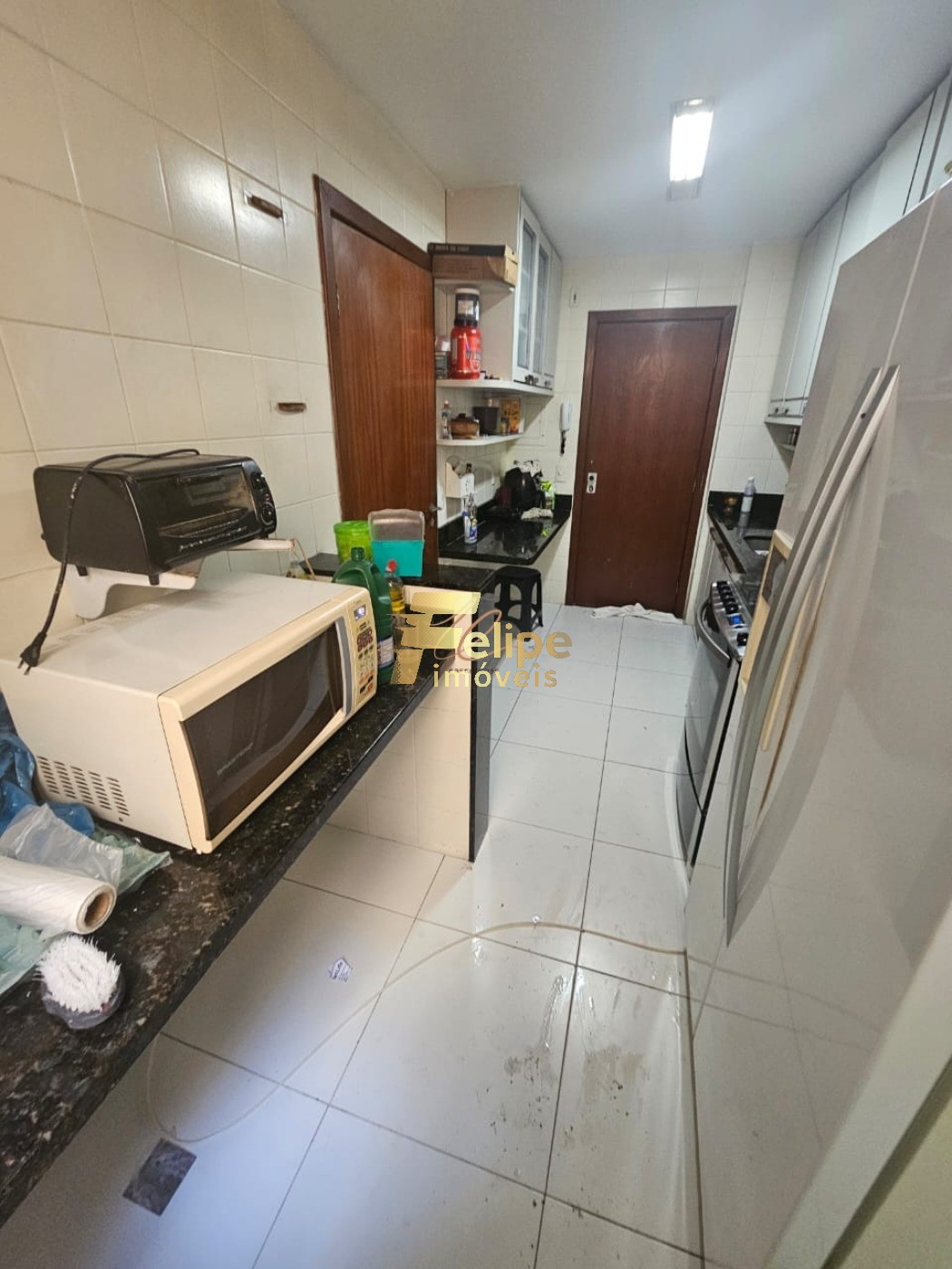 Apartamento à venda com 3 quartos, 100m² - Foto 4