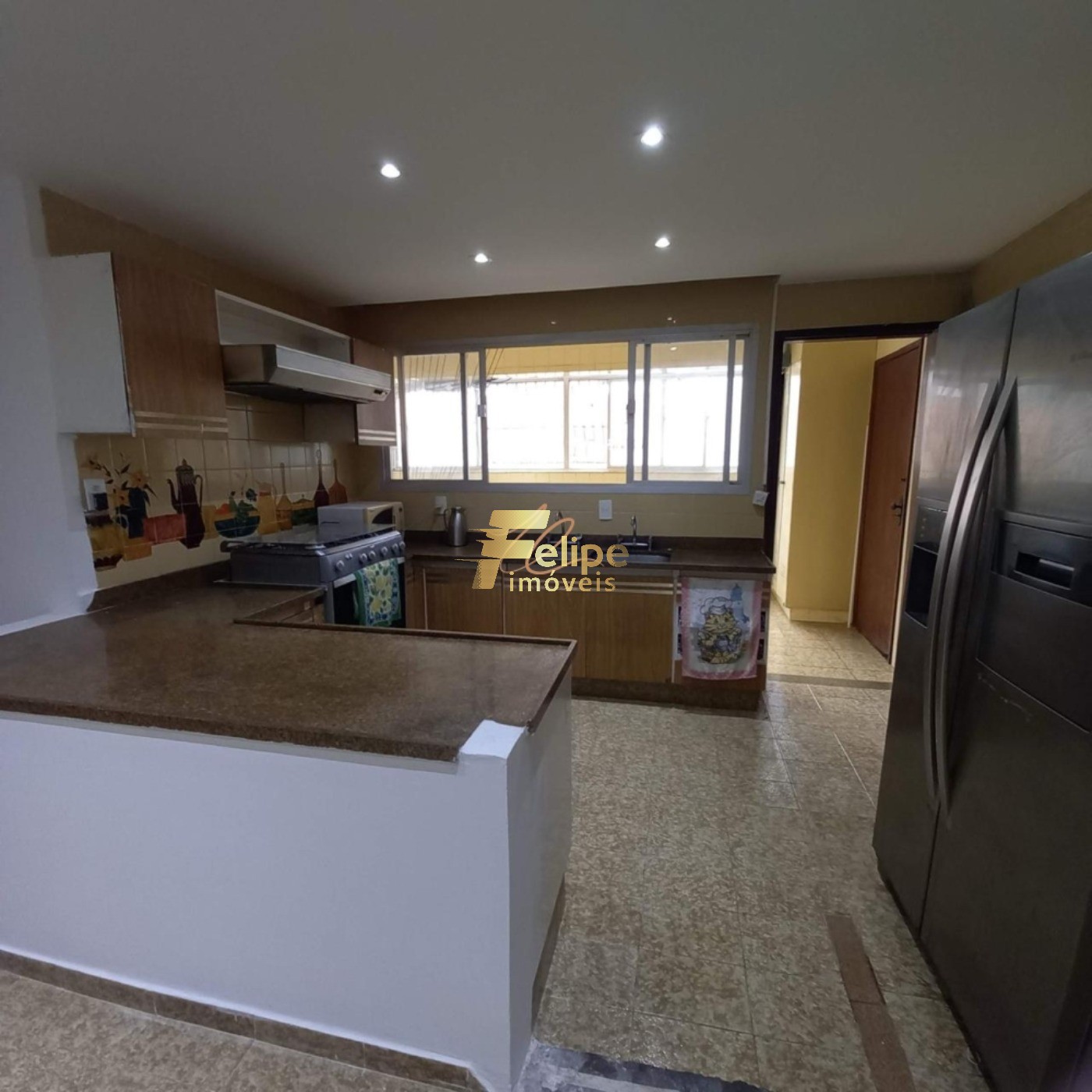 Apartamento à venda com 4 quartos, 247m² - Foto 4