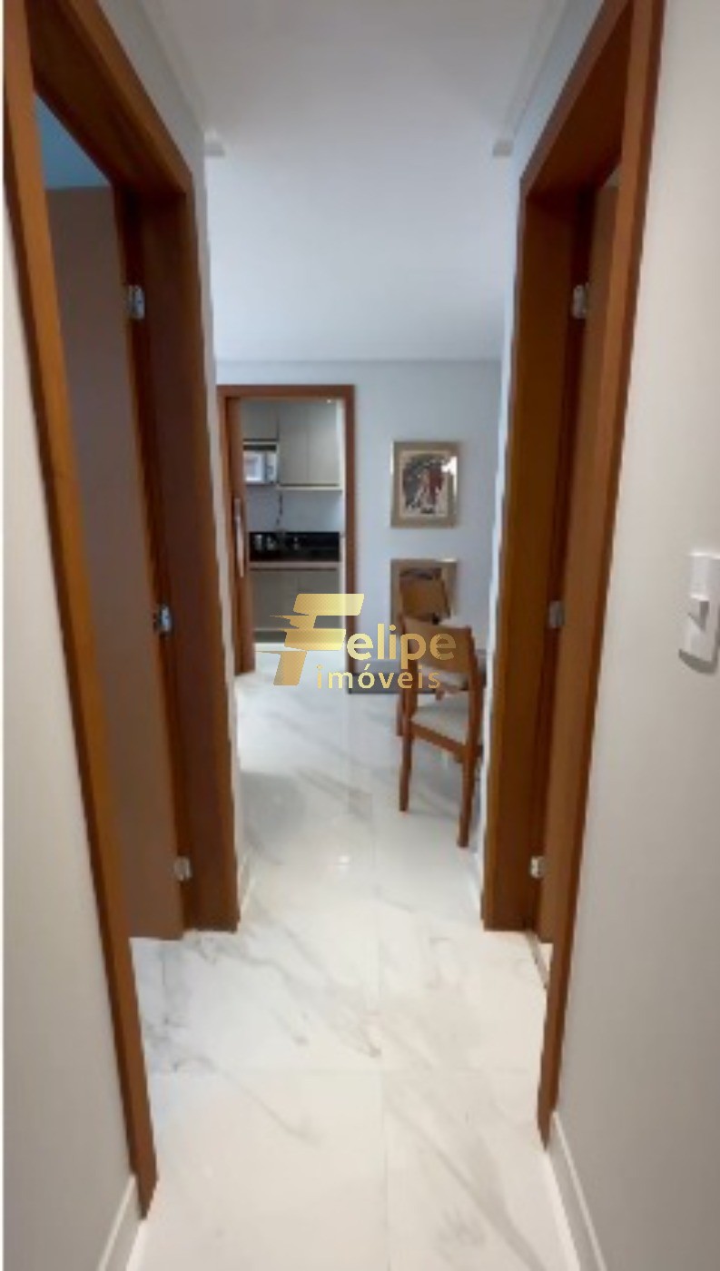 Apartamento à venda com 2 quartos, 75m² - Foto 2