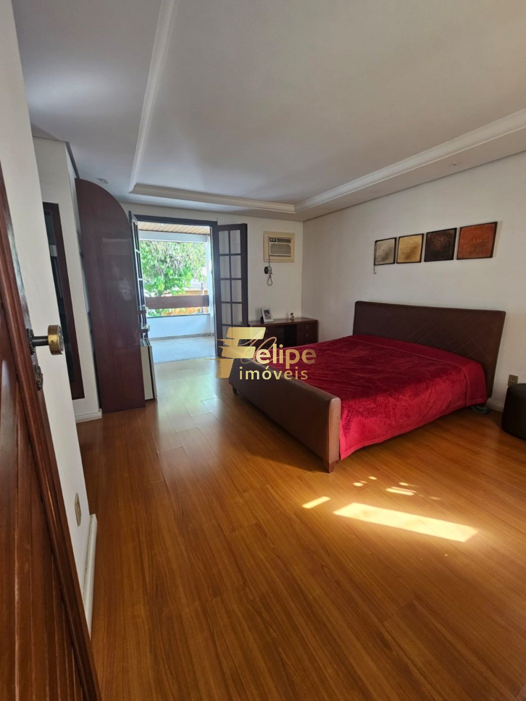 Casa à venda com 3 quartos, 284m² - Foto 11