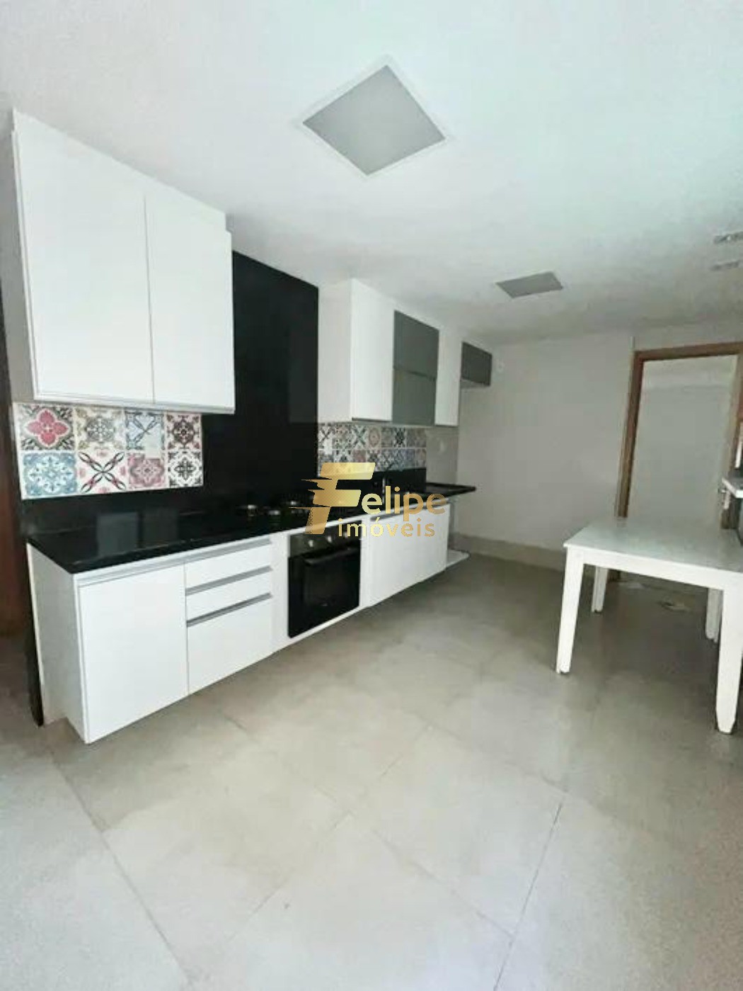 Apartamento à venda com 3 quartos, 117m² - Foto 11