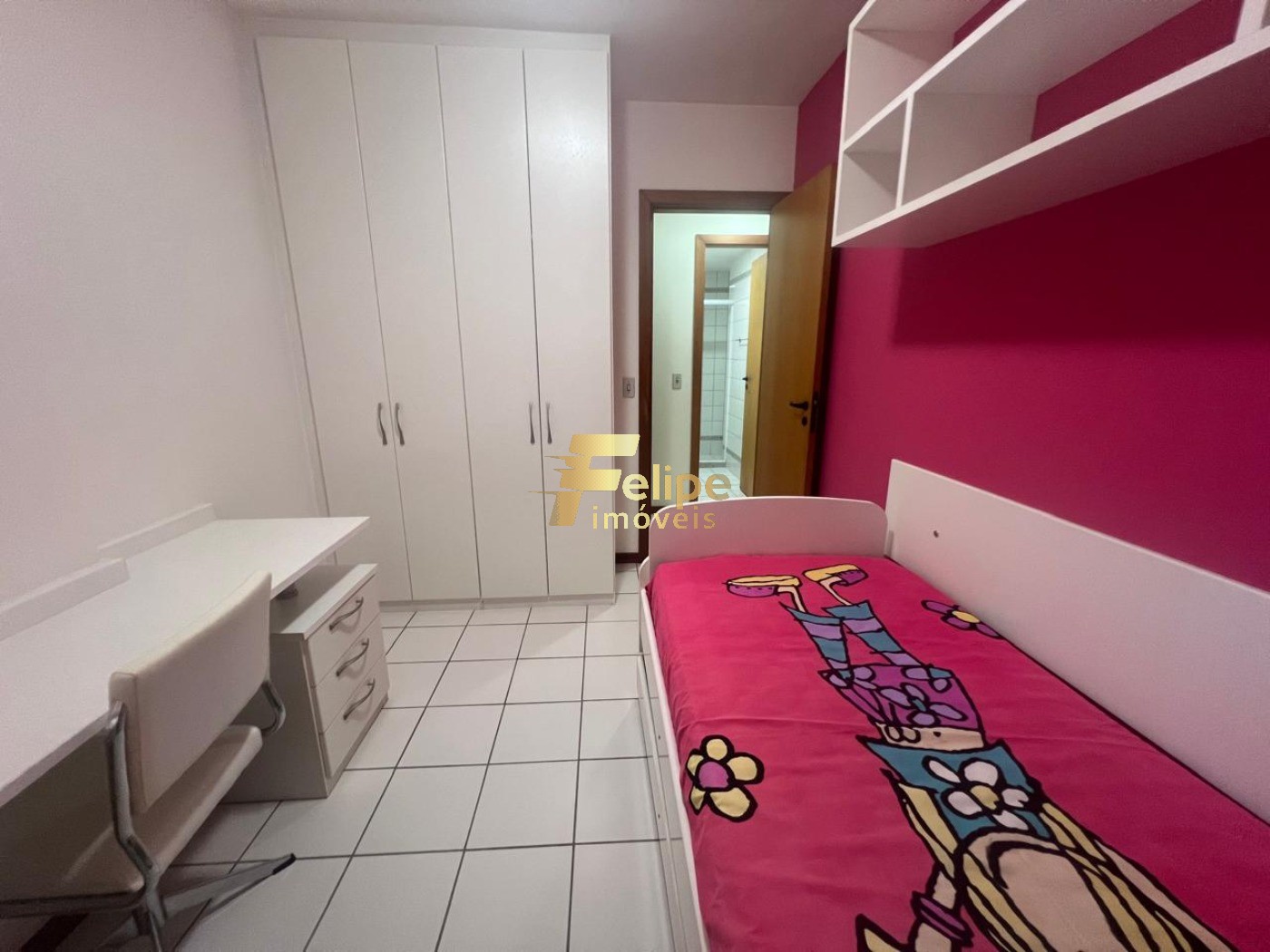 Apartamento à venda com 3 quartos, 100m² - Foto 2