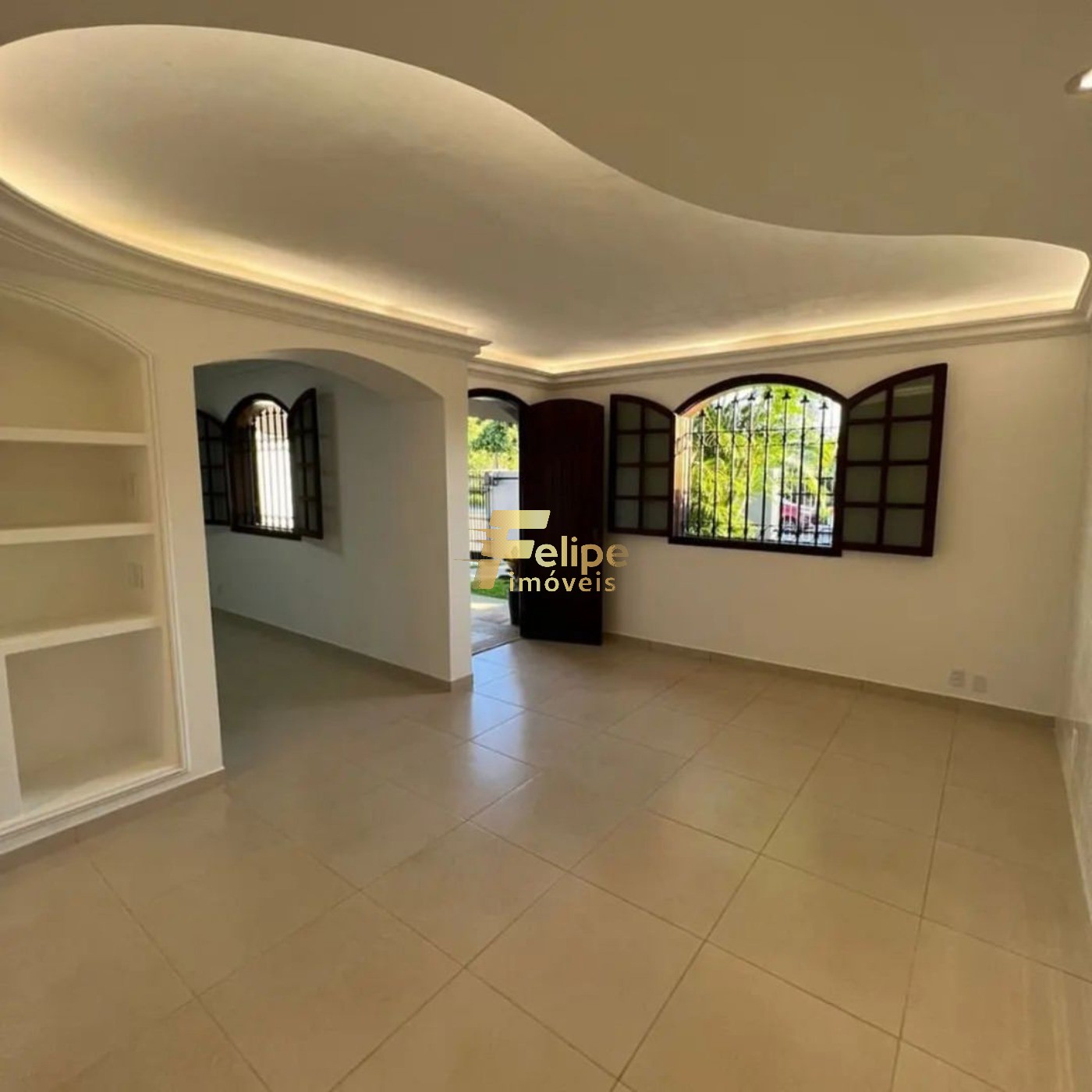 Casa à venda com 4 quartos, 334m² - Foto 6