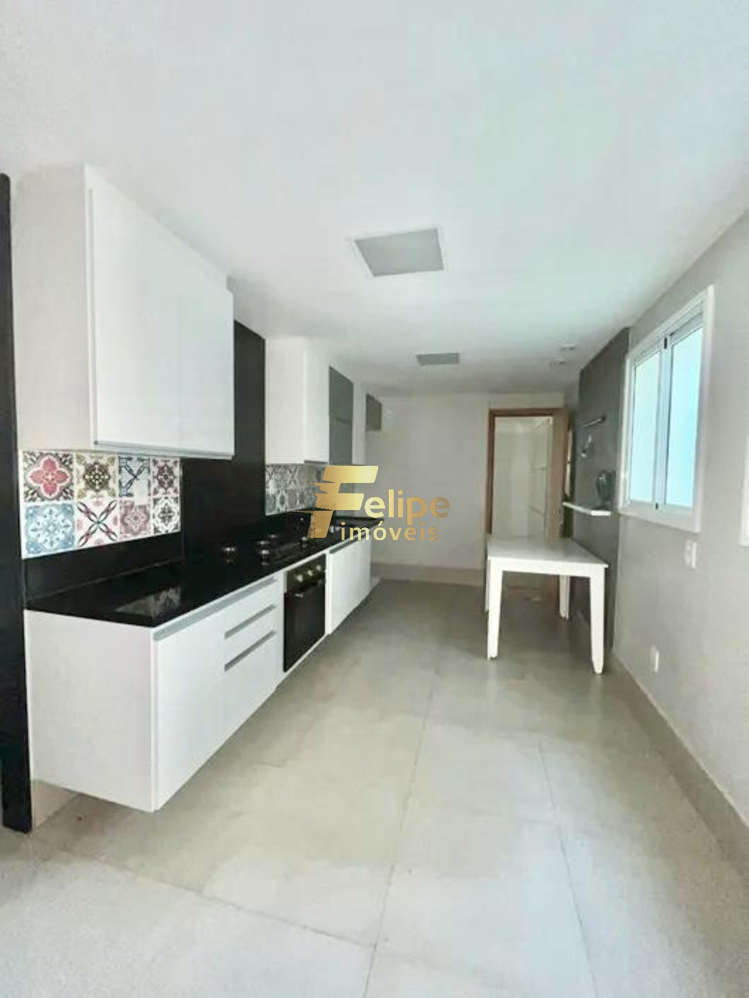 Apartamento à venda com 3 quartos, 117m² - Foto 10