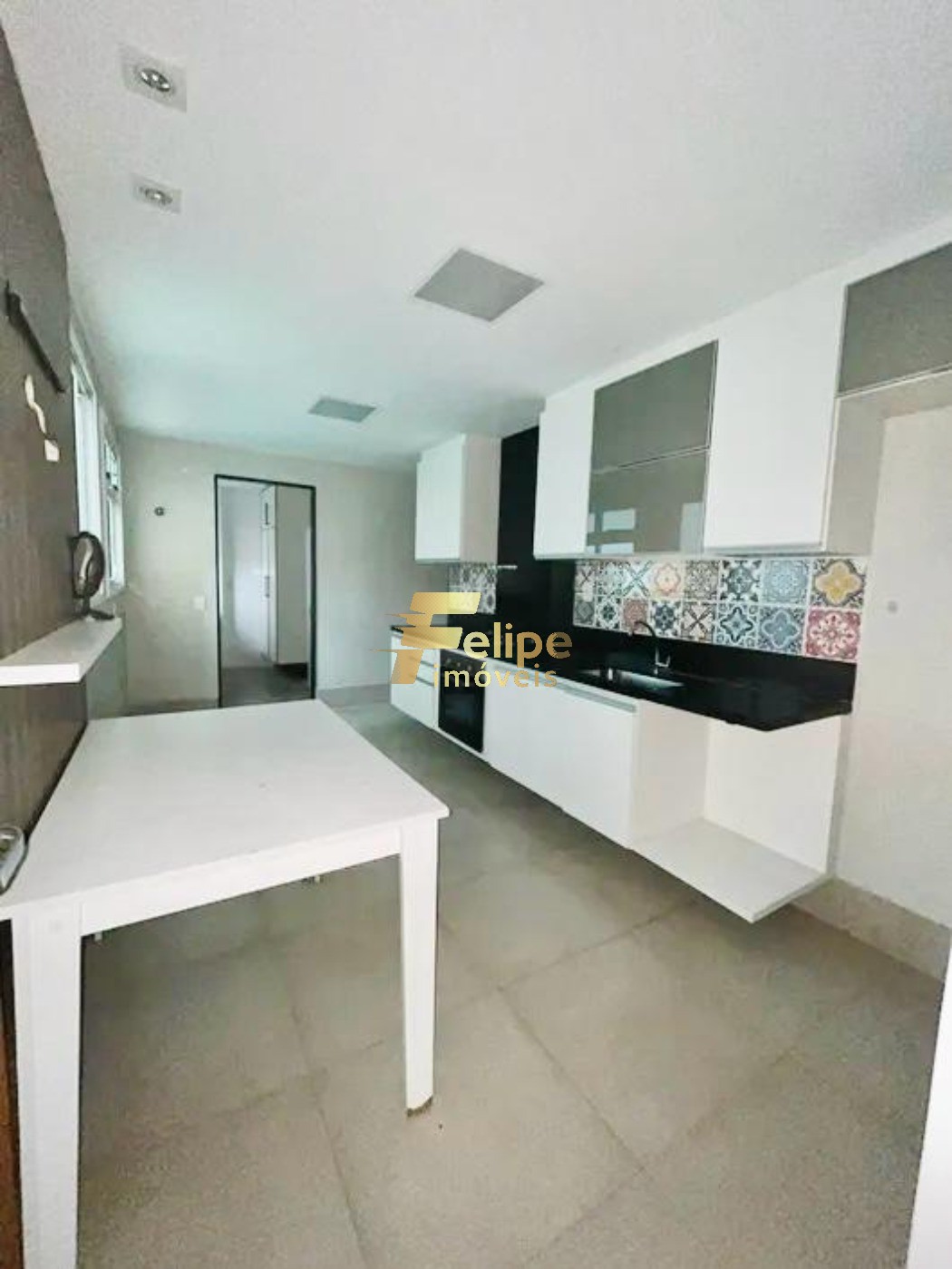 Apartamento à venda com 3 quartos, 117m² - Foto 9