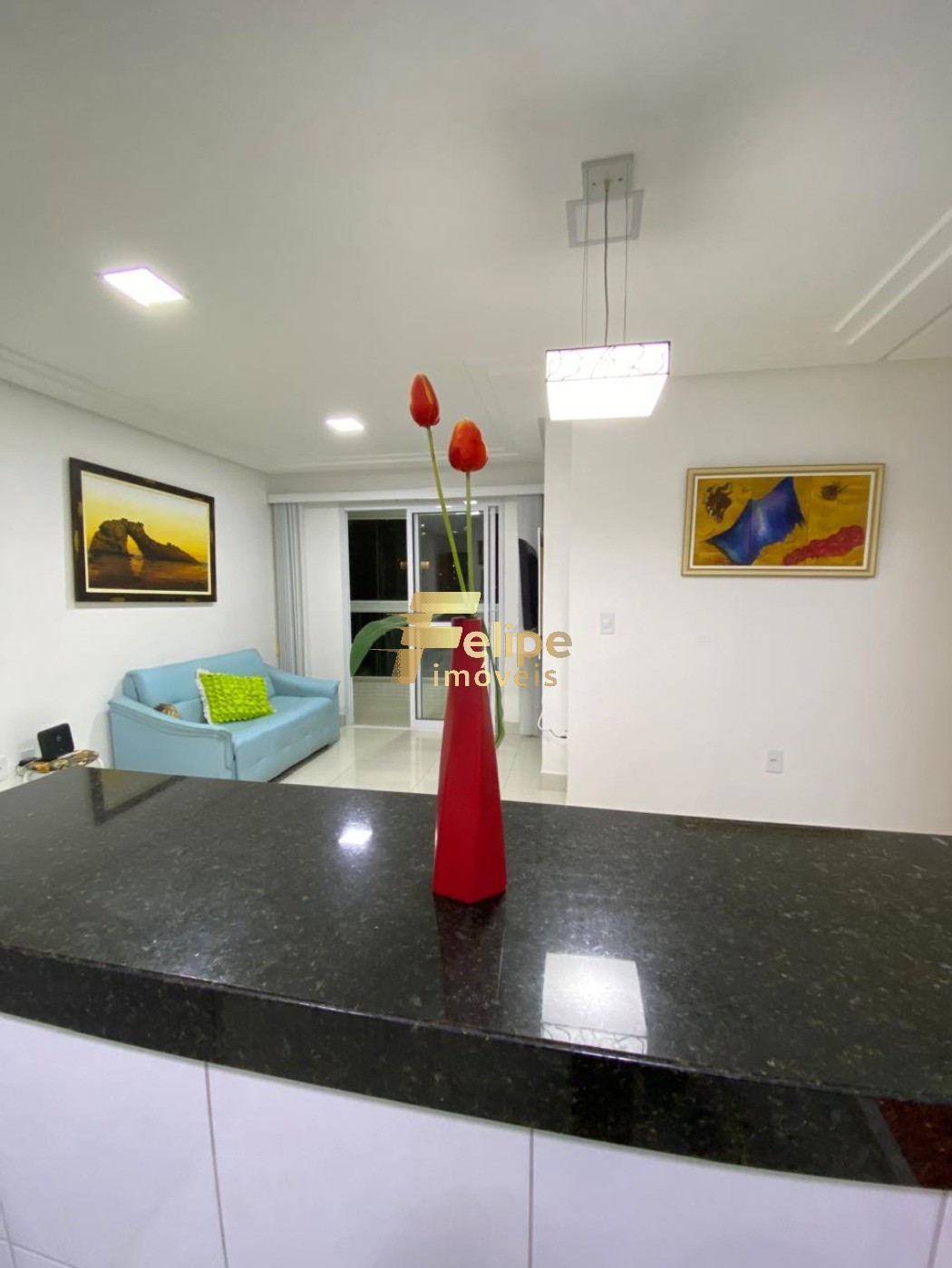 Apartamento à venda com 2 quartos, 70m² - Foto 9