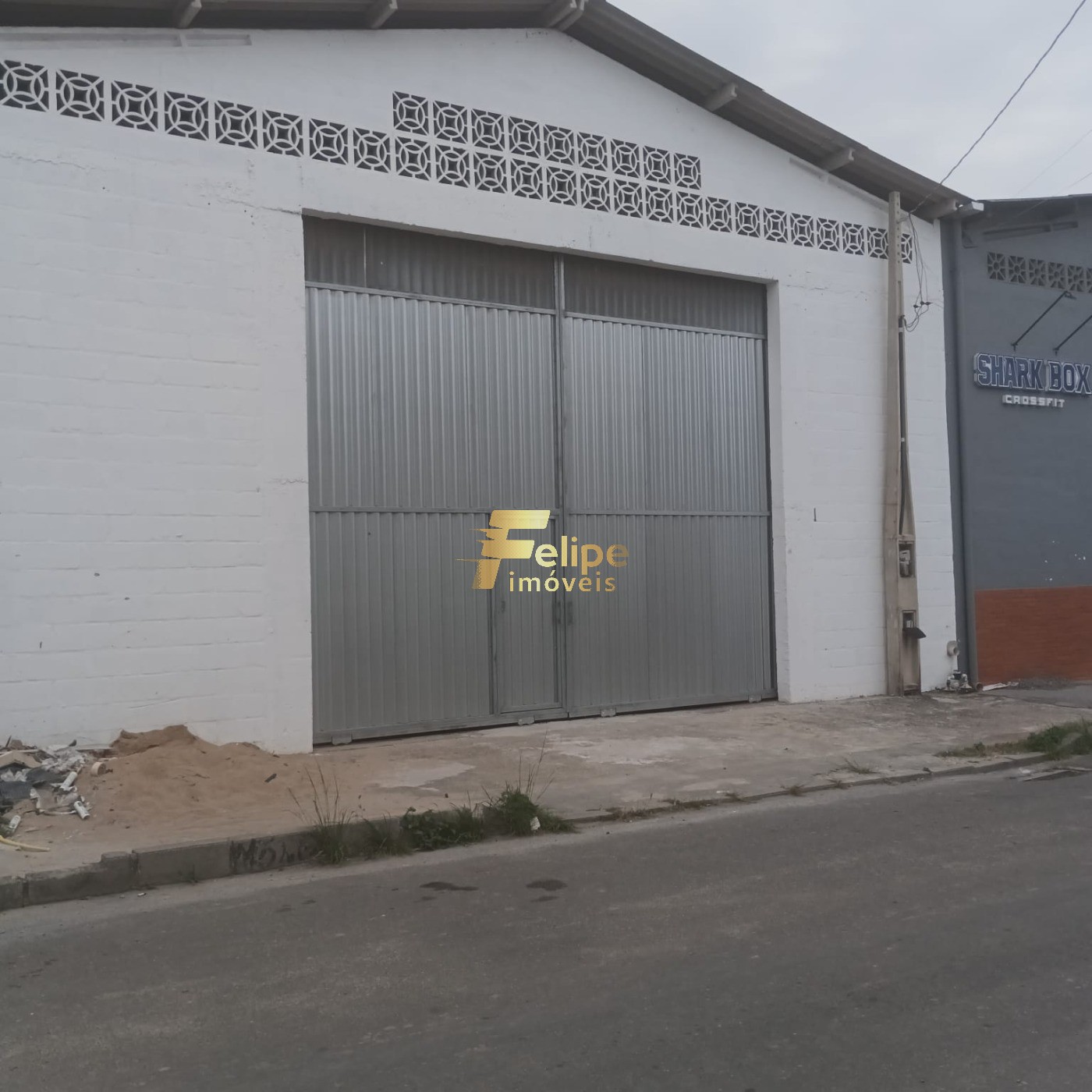 Depósito-Galpão-Armazém para alugar, 360m² - Foto 1