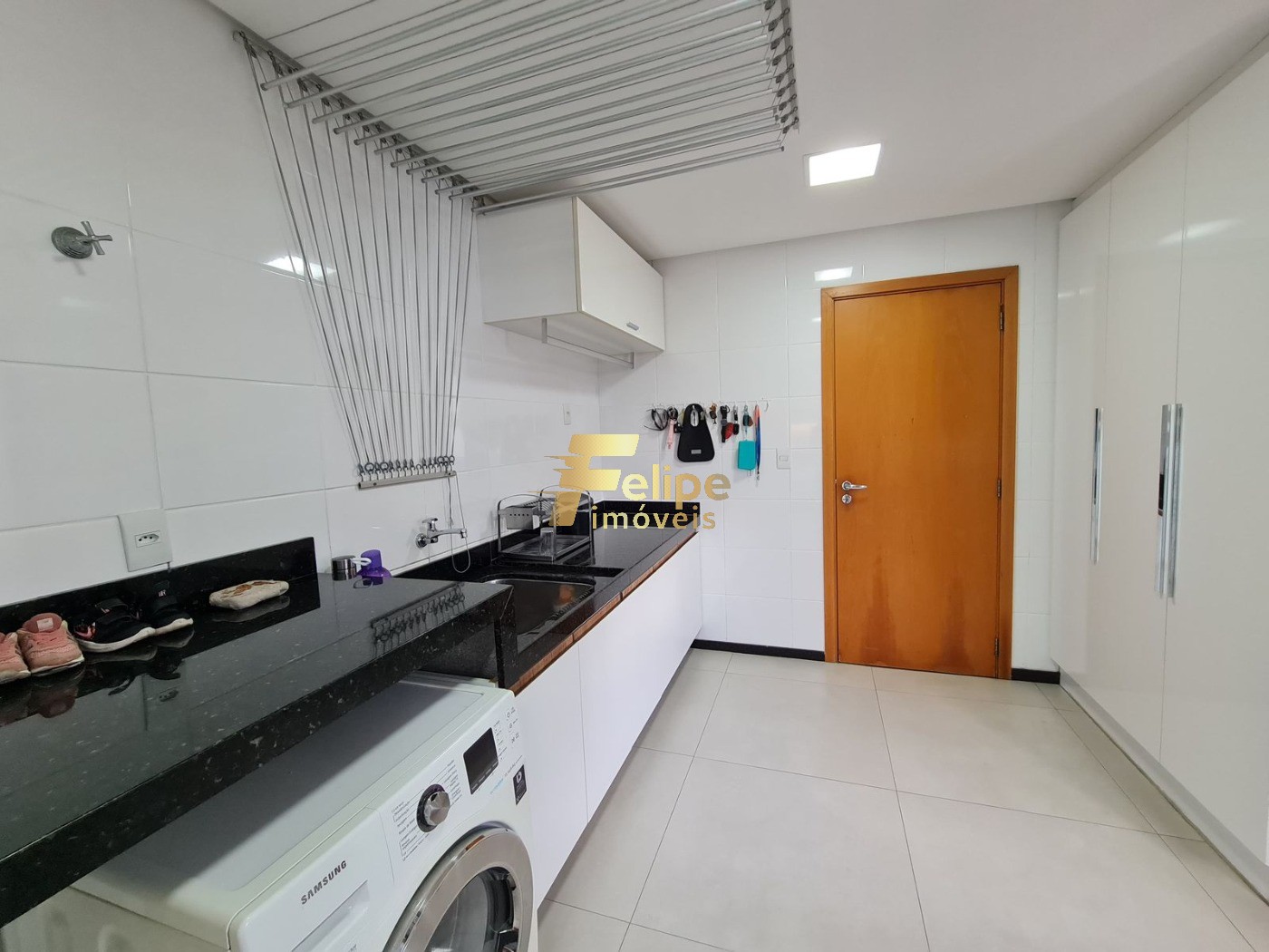 Apartamento à venda com 4 quartos, 200m² - Foto 10