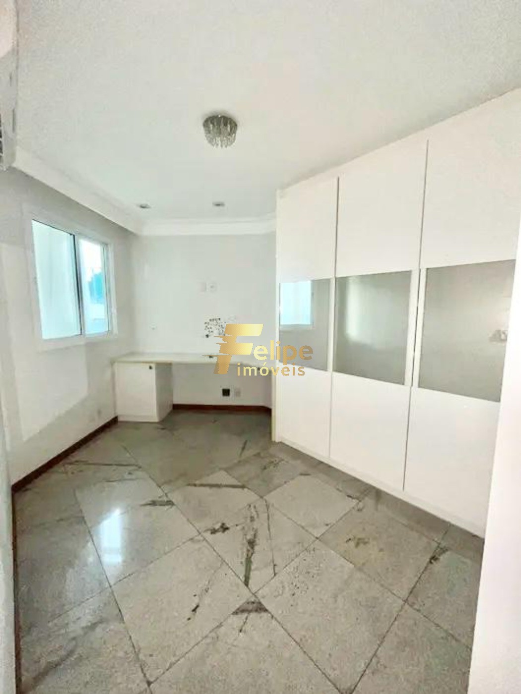 Apartamento à venda com 3 quartos, 117m² - Foto 13