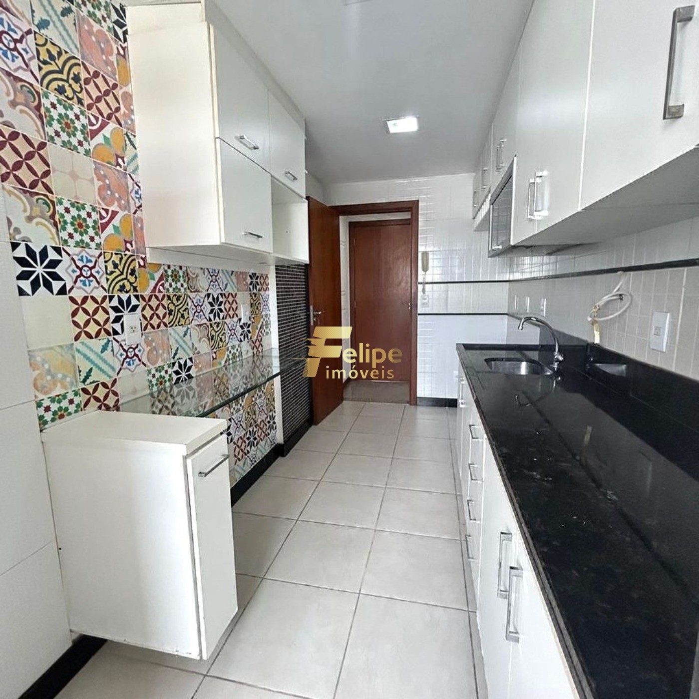 Apartamento à venda com 3 quartos, 110m² - Foto 7