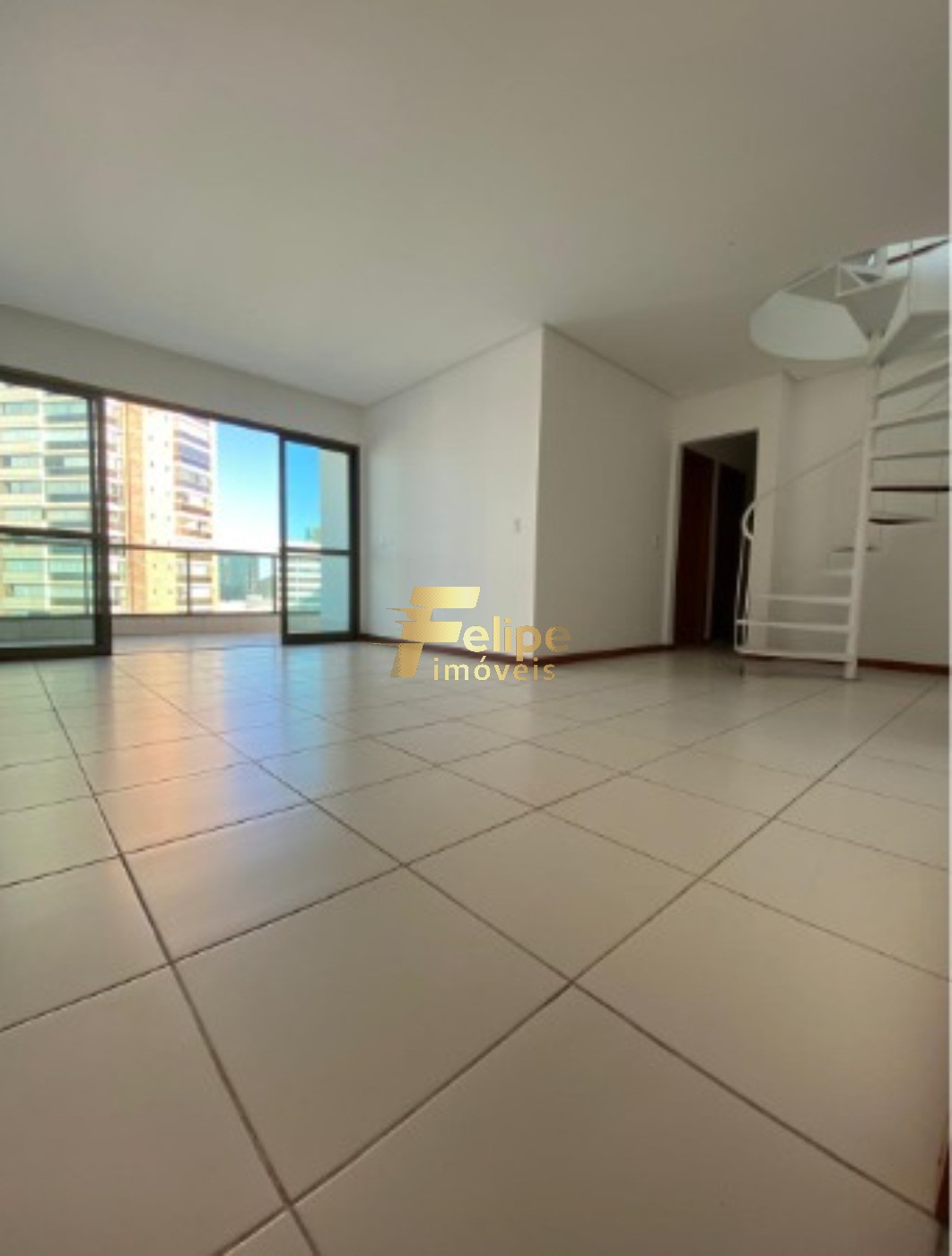 Apartamento à venda com 3 quartos, 220m² - Foto 7