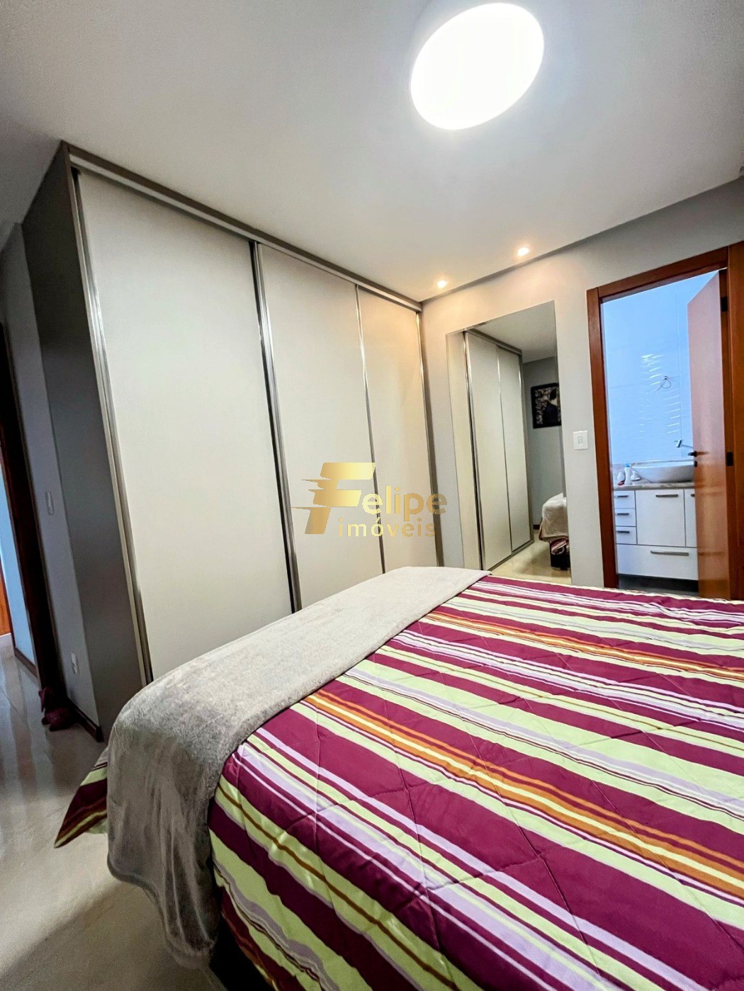 Apartamento à venda com 2 quartos, 68m² - Foto 20