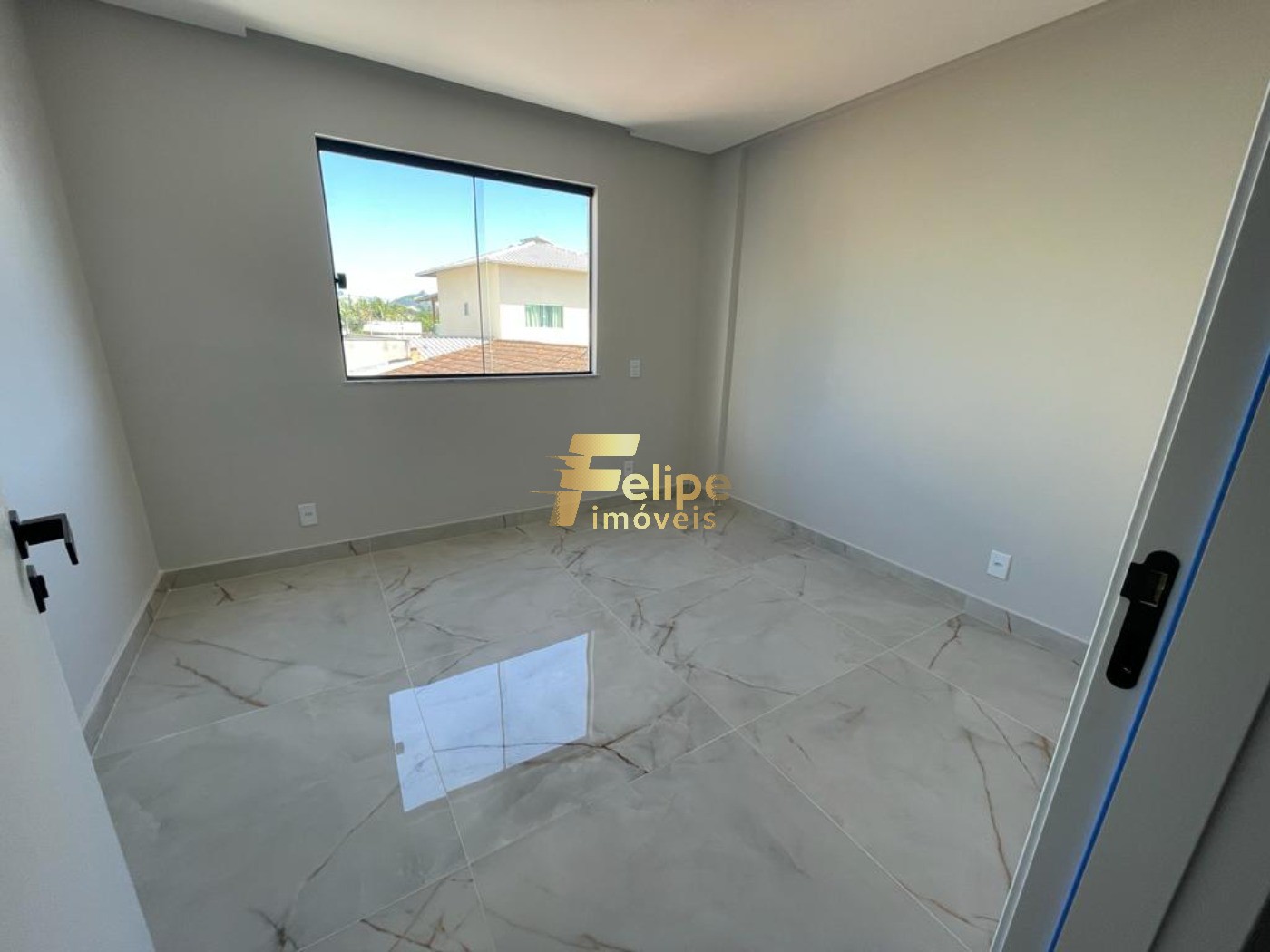 Casa à venda com 3 quartos, 134m² - Foto 13