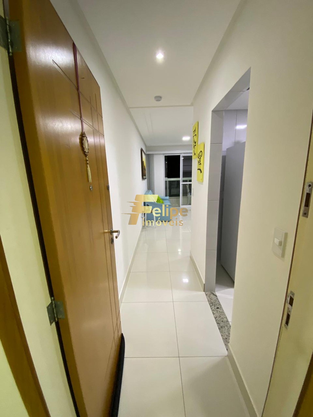 Apartamento à venda com 2 quartos, 70m² - Foto 14