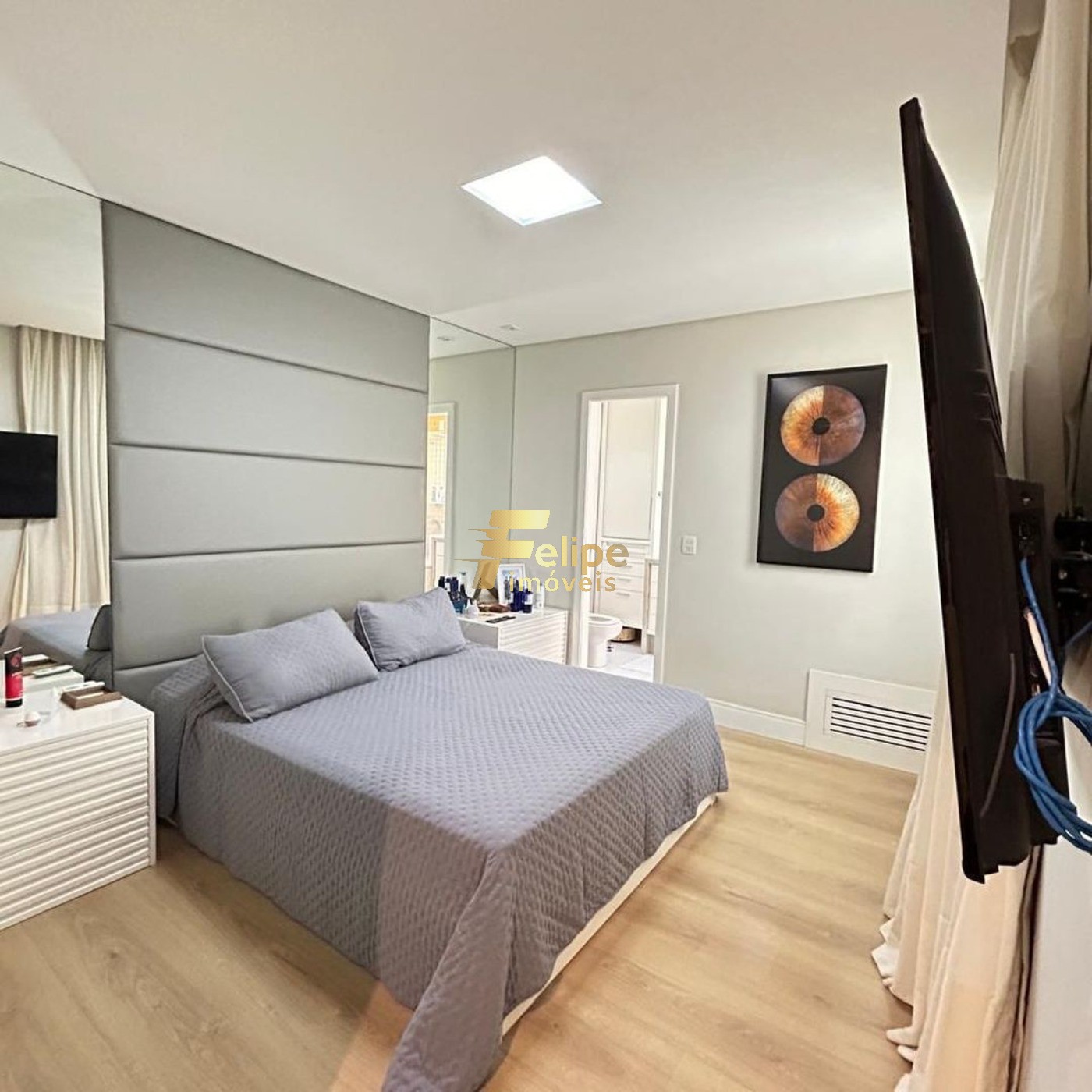 Apartamento à venda com 4 quartos, 234m² - Foto 4