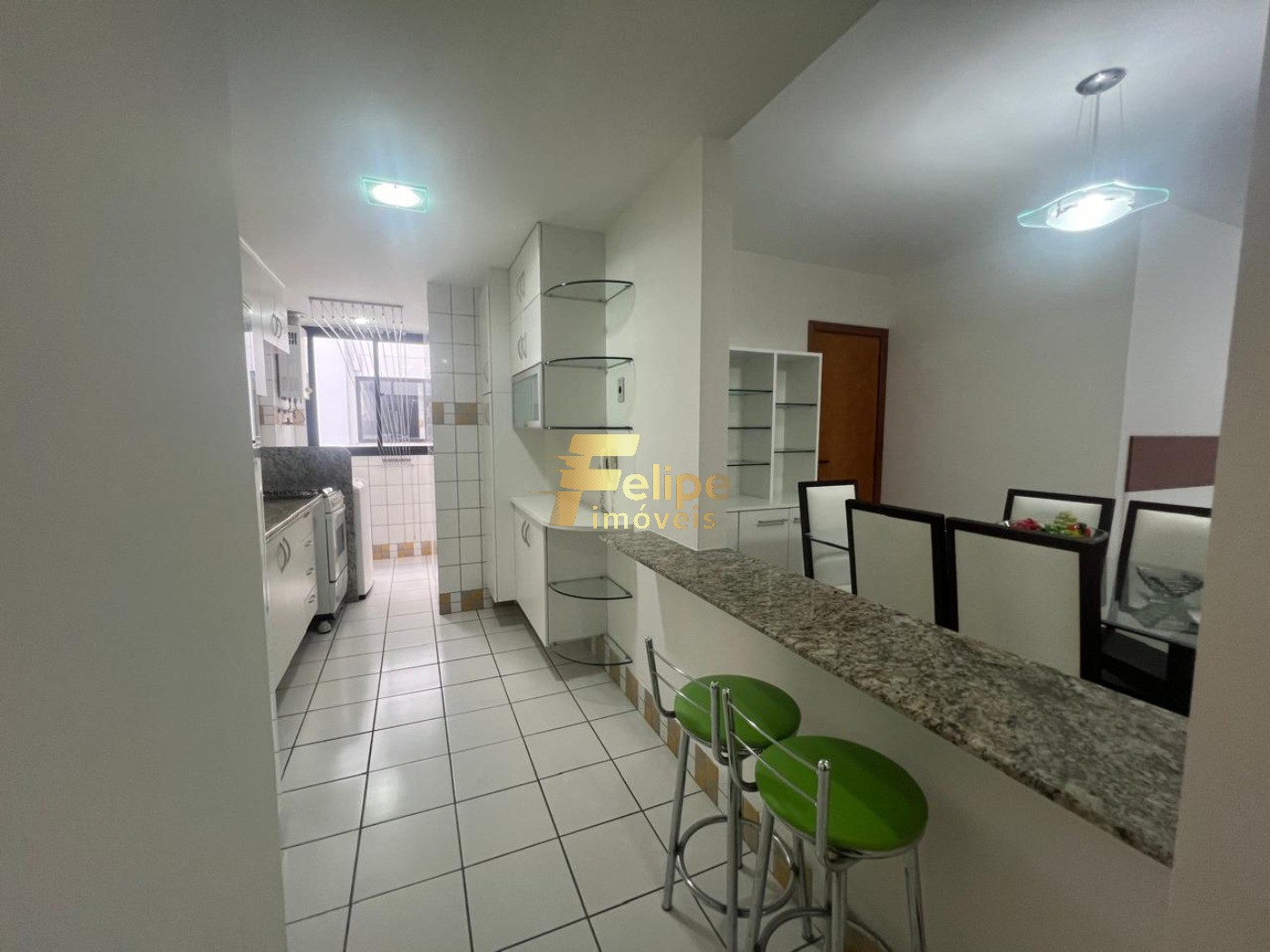 Apartamento à venda com 3 quartos, 100m² - Foto 14