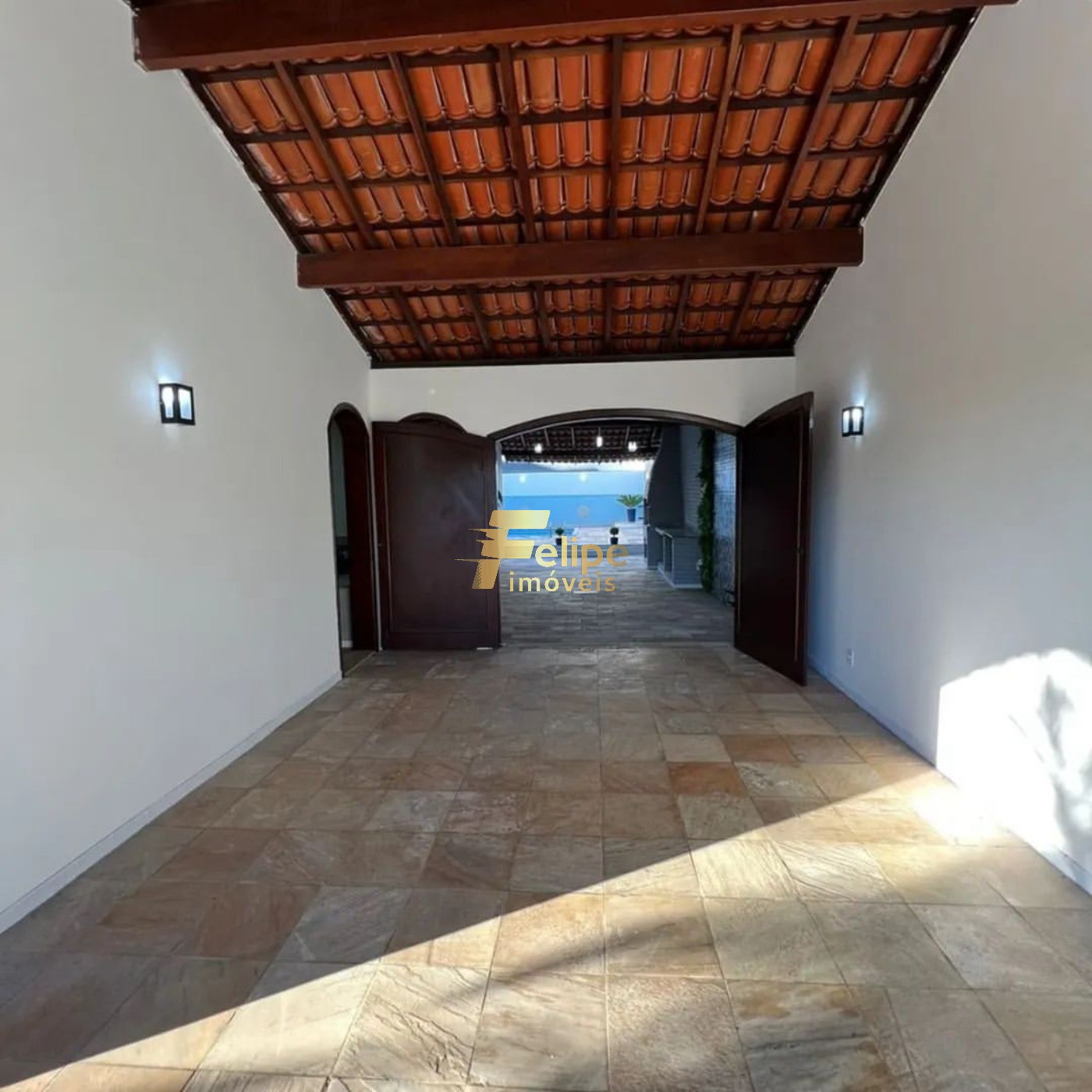 Casa à venda com 4 quartos, 334m² - Foto 9