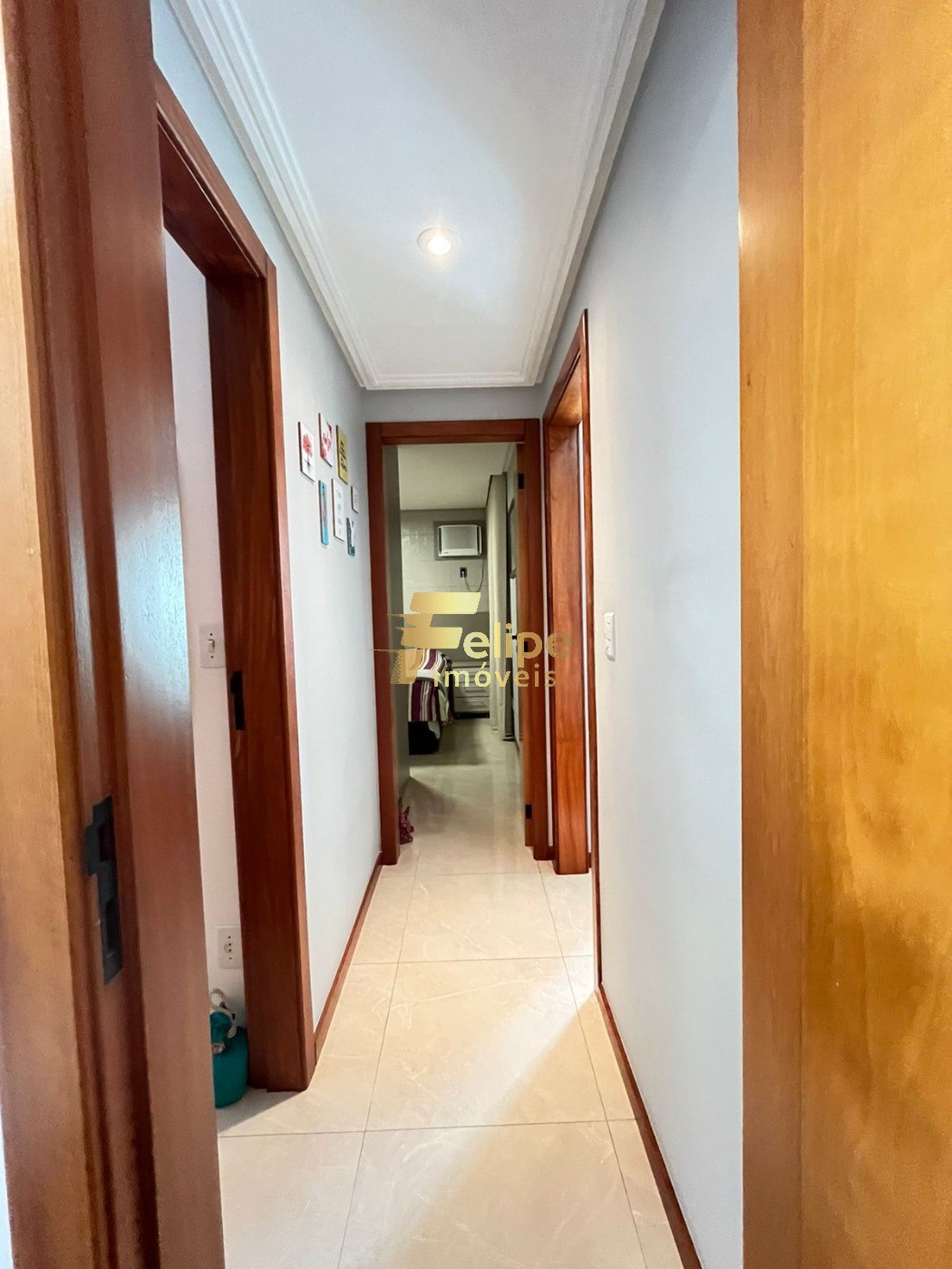 Apartamento à venda com 2 quartos, 68m² - Foto 8