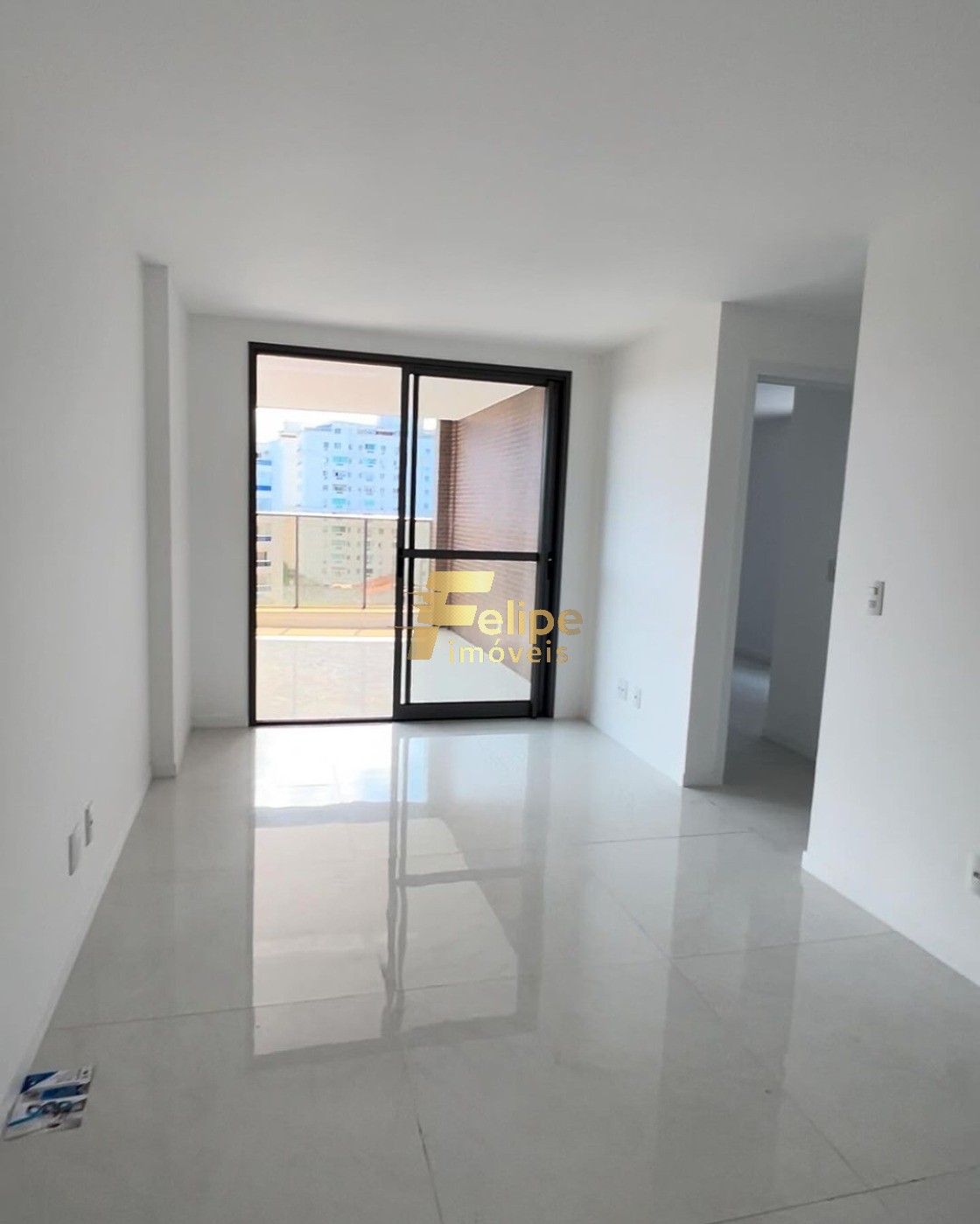 Apartamento à venda com 2 quartos, 65m² - Foto 8