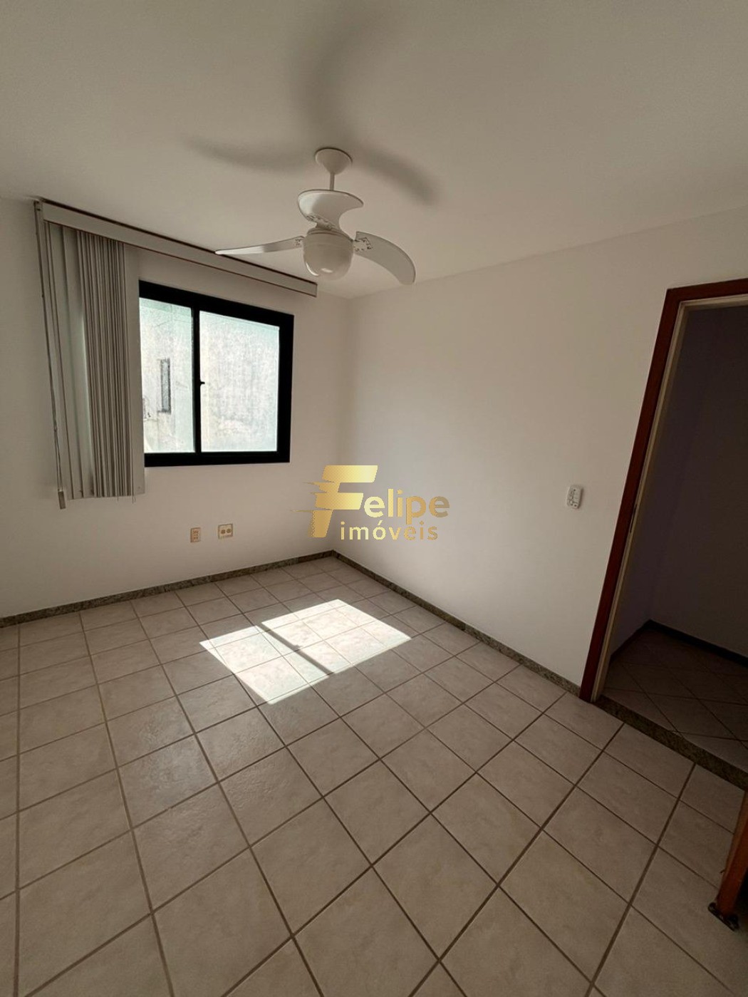 Apartamento à venda com 2 quartos, 73m² - Foto 10