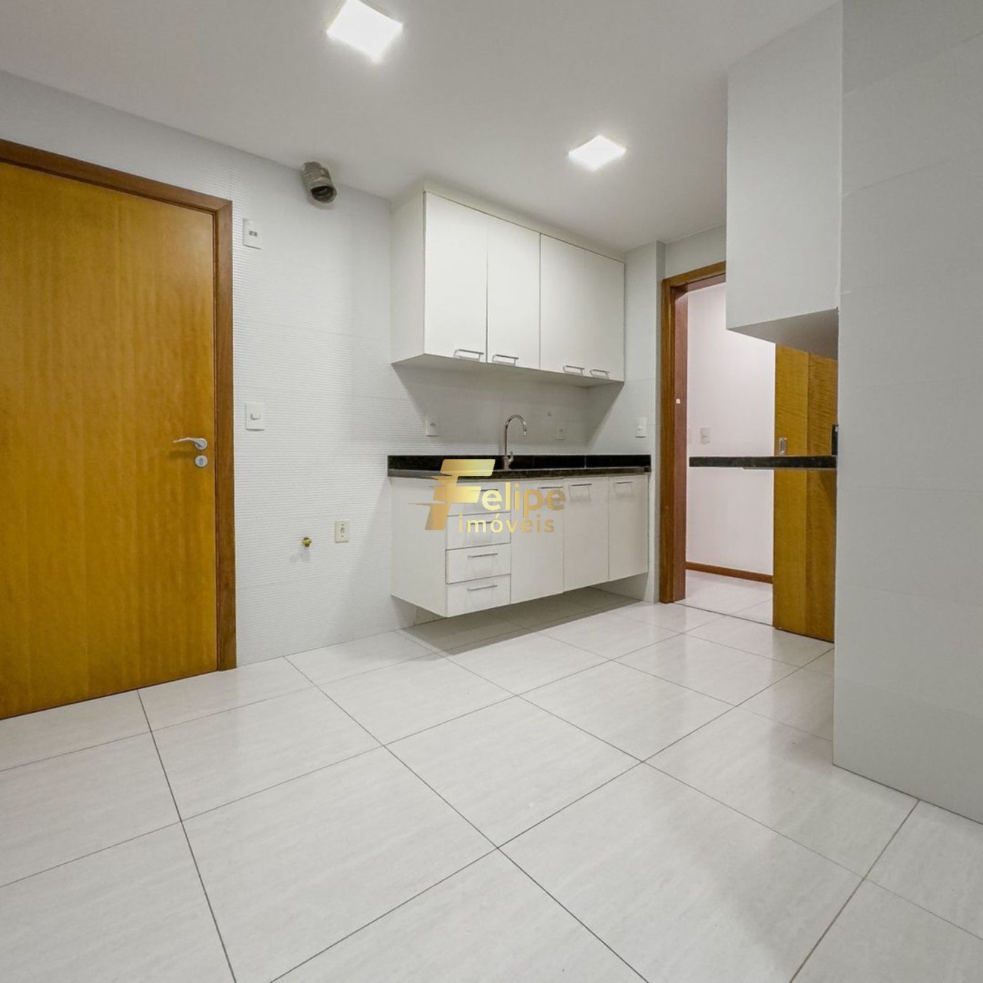 Apartamento à venda com 3 quartos, 95m² - Foto 6