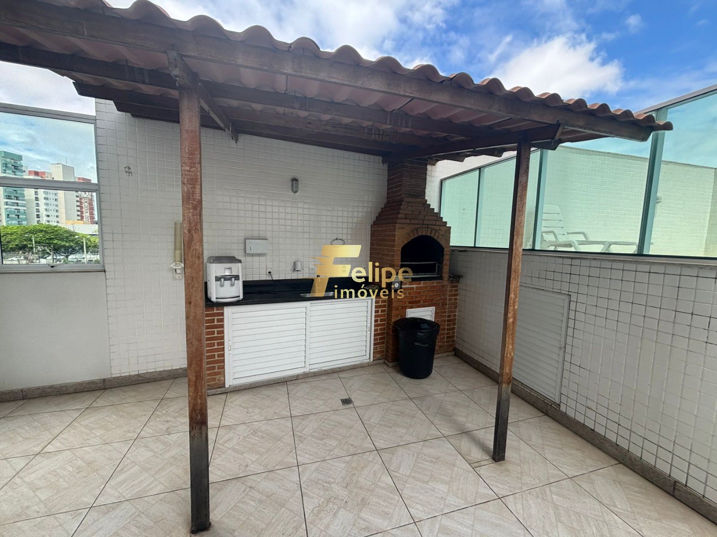 Apartamento à venda com 2 quartos, 77m² - Foto 10