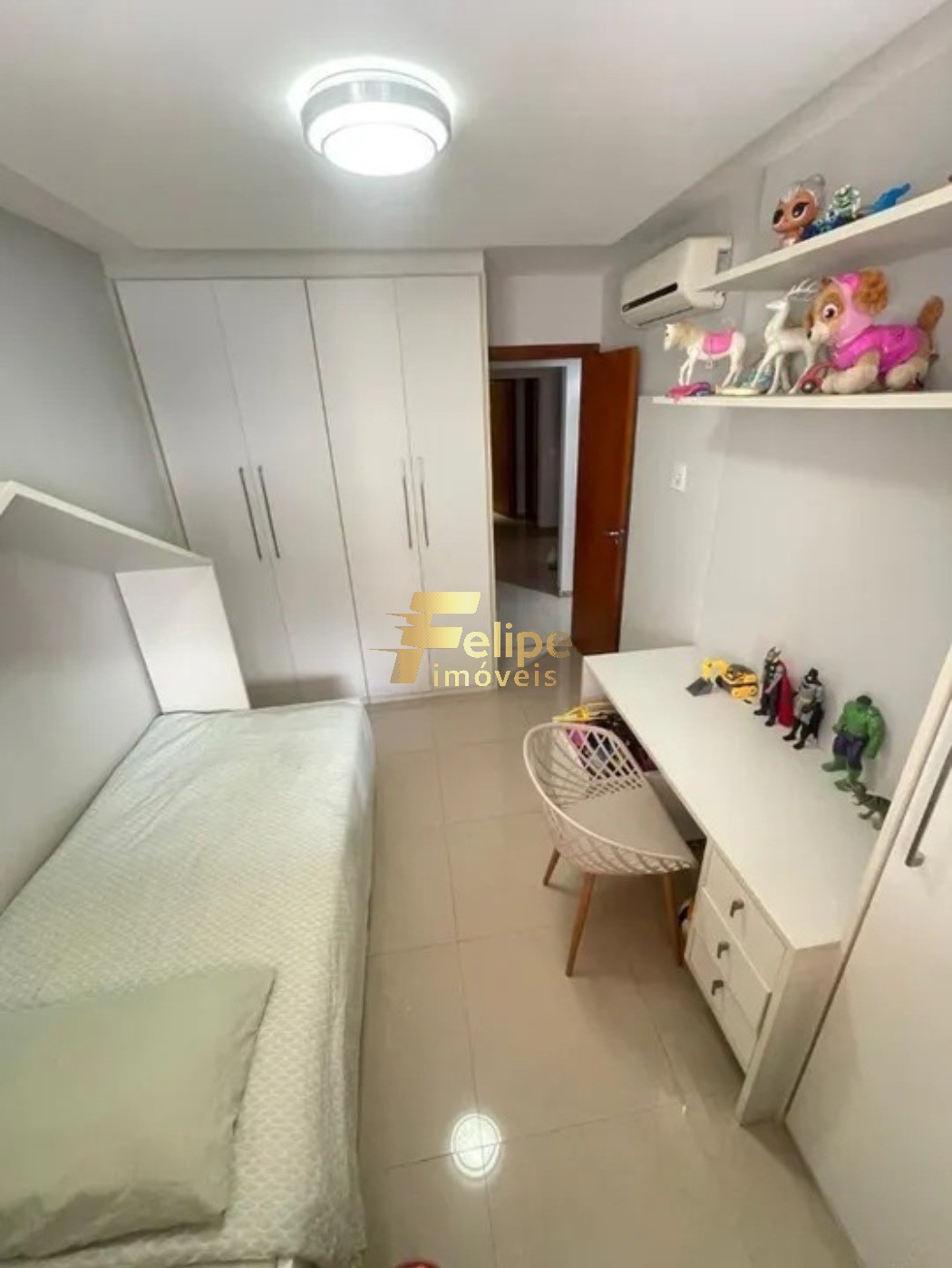 Apartamento à venda com 4 quartos, 170m² - Foto 12