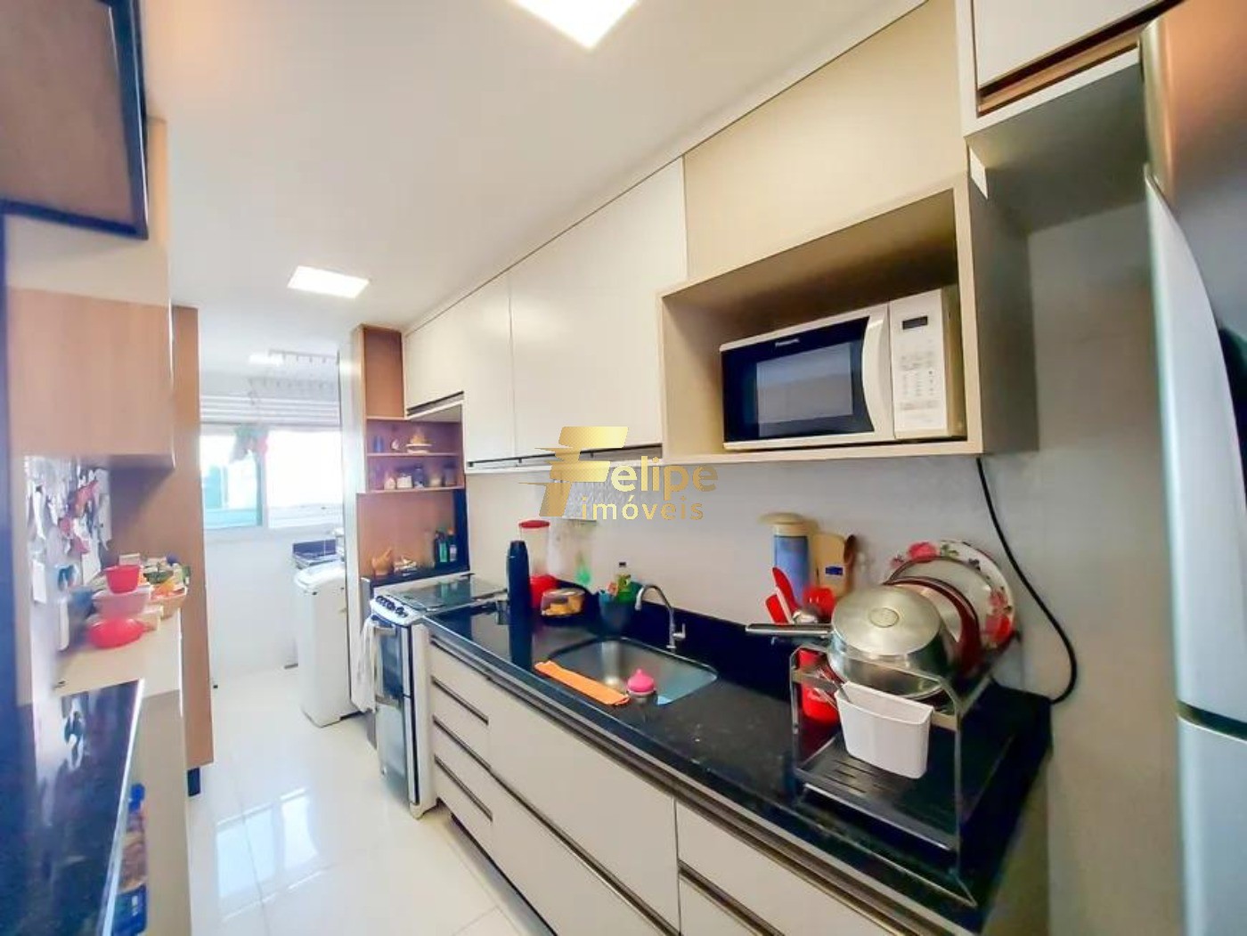 Apartamento à venda com 3 quartos, 100m² - Foto 4