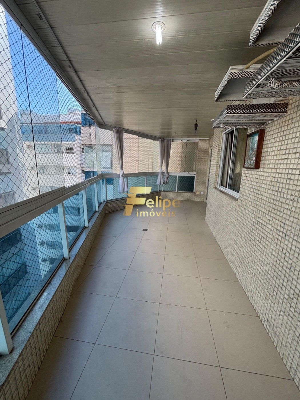 Apartamento à venda com 2 quartos, 70m² - Foto 20