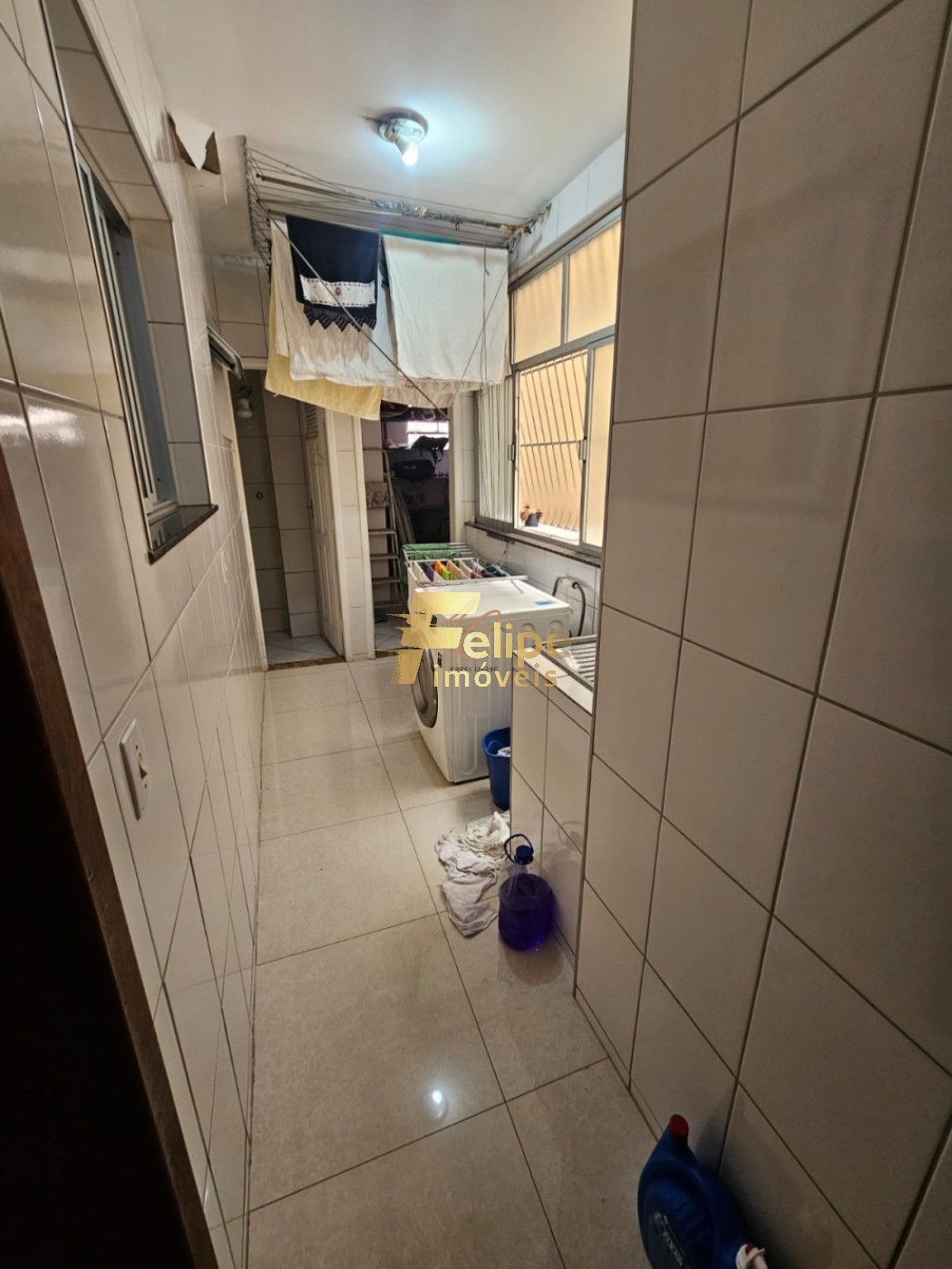 Apartamento à venda com 3 quartos, 130m² - Foto 4