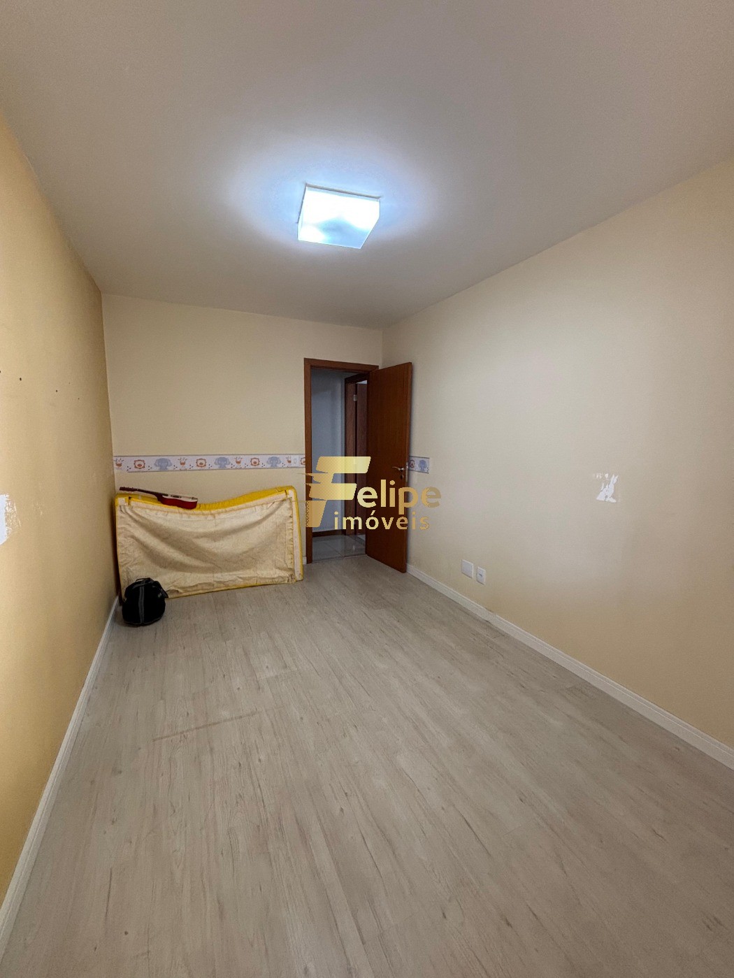 Apartamento à venda com 2 quartos, 70m² - Foto 12