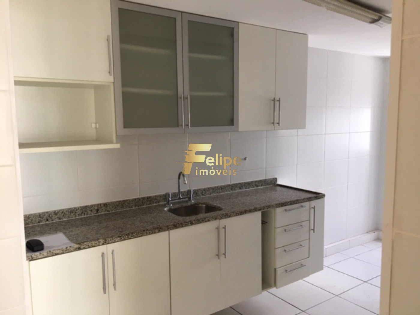 Apartamento à venda com 3 quartos, 98m² - Foto 30