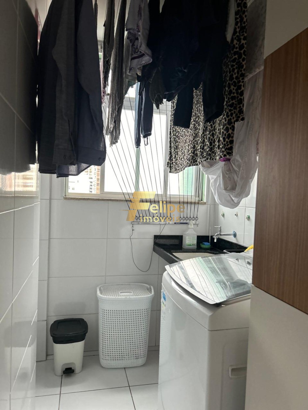 Apartamento à venda com 2 quartos, 85m² - Foto 3