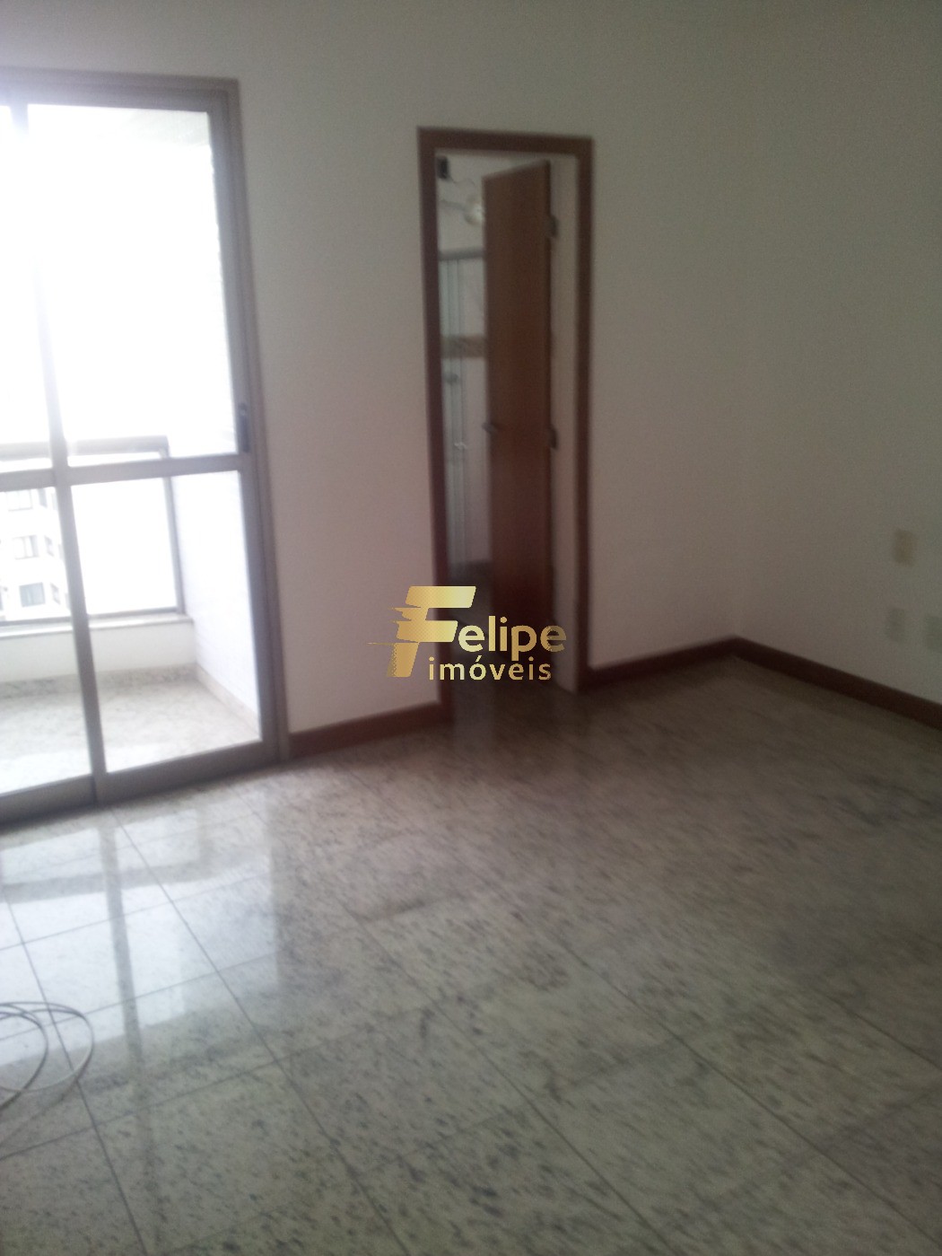 Apartamento à venda e aluguel com 2 quartos, 75m² - Foto 10