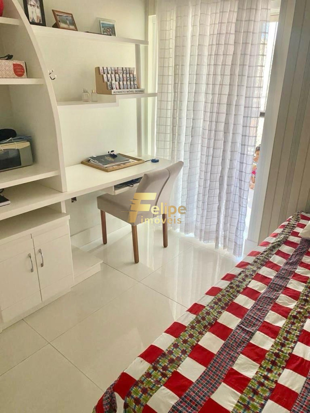 Cobertura à venda com 3 quartos, 200m² - Foto 2