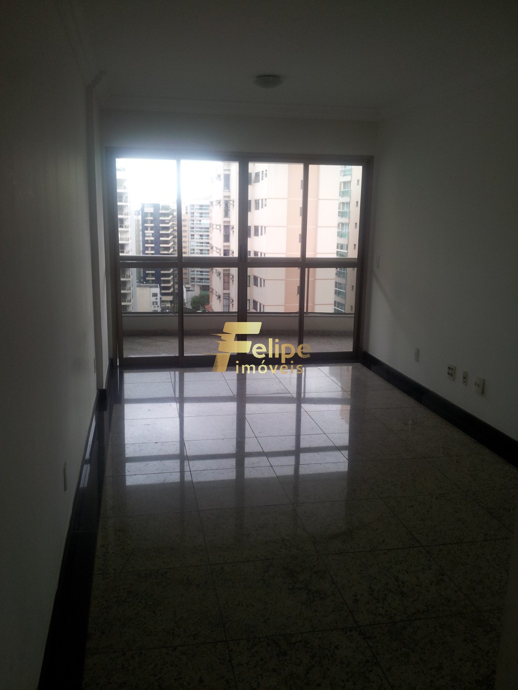 Apartamento à venda e aluguel com 2 quartos, 75m² - Foto 15