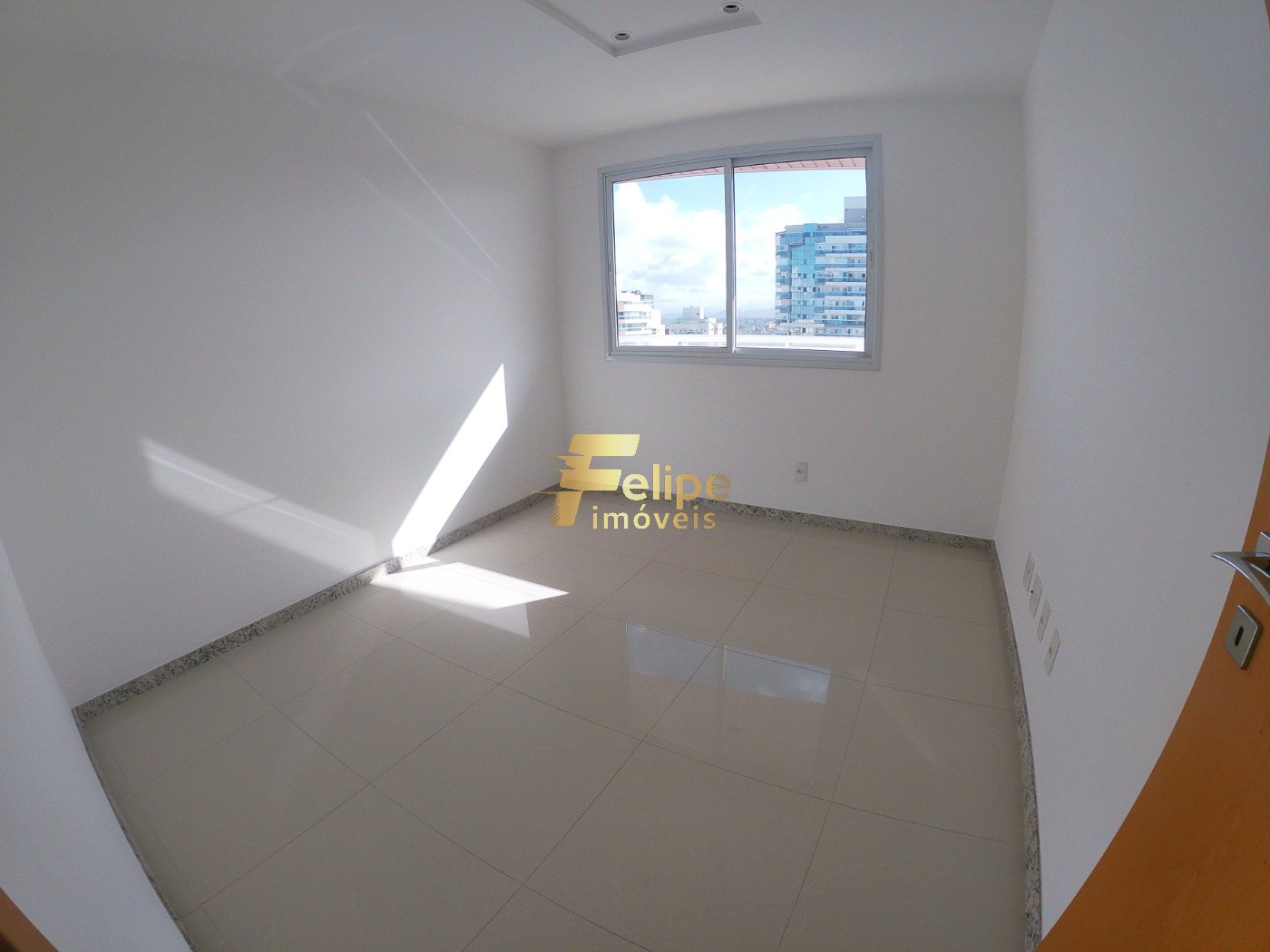 Apartamento à venda com 3 quartos, 113m² - Foto 7