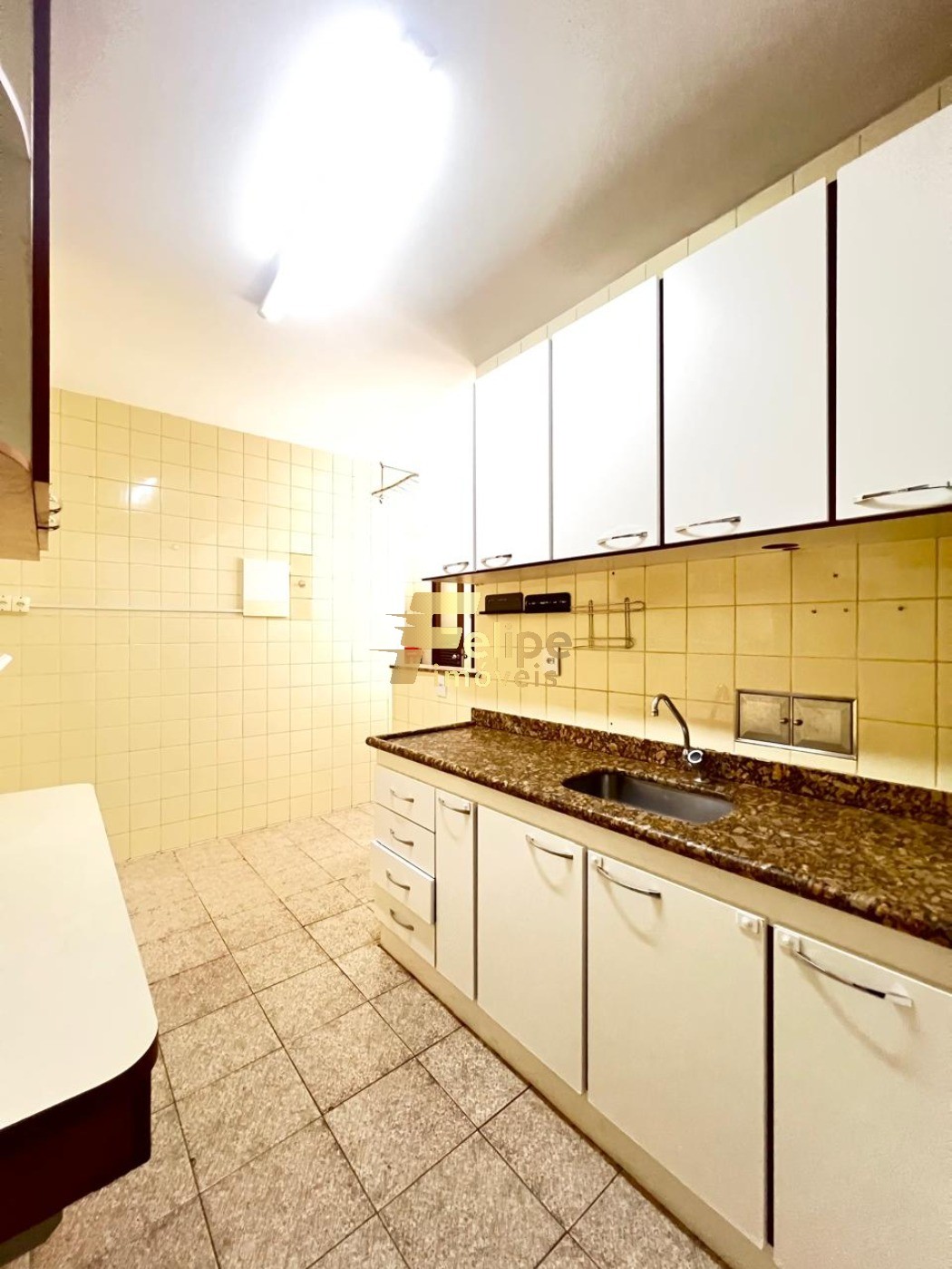 Apartamento à venda com 3 quartos, 105m² - Foto 5