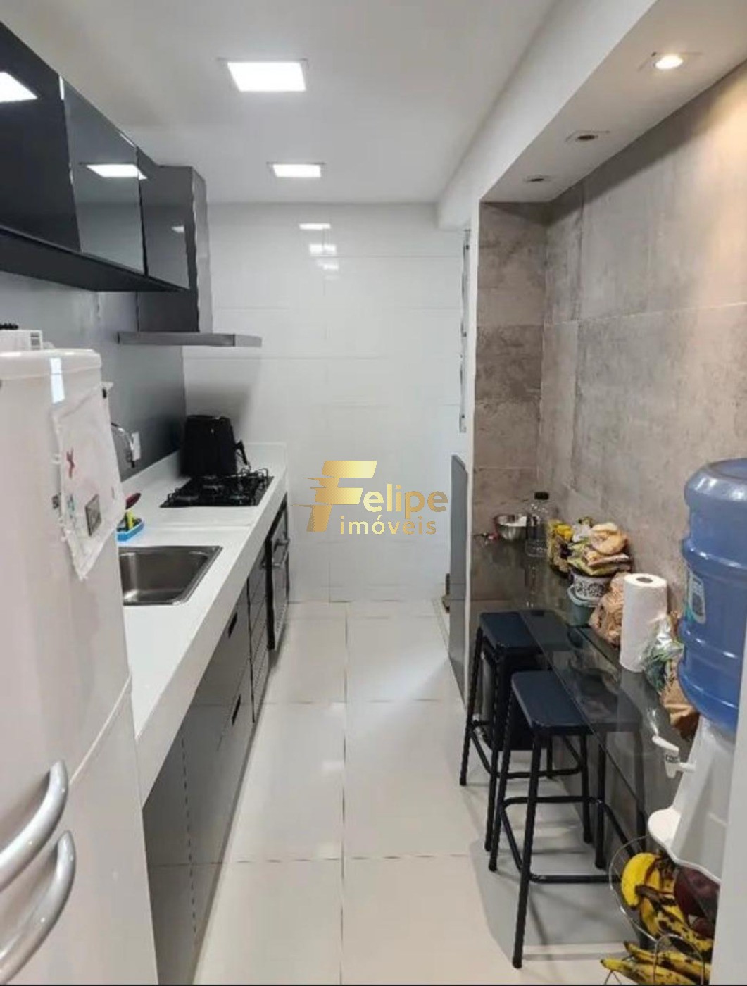 Apartamento à venda com 2 quartos, 64m² - Foto 8